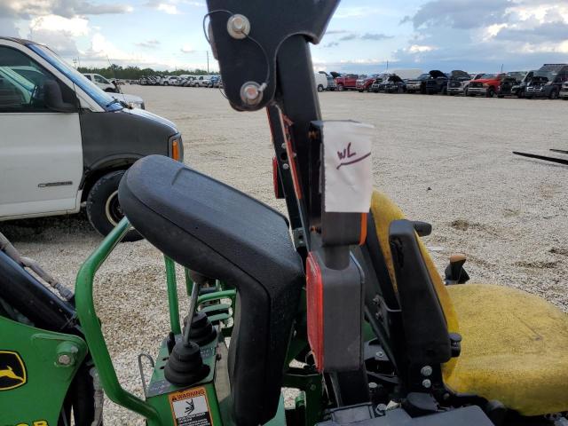 Photo 8 VIN: 1LV1025RPHJ144247 - JOHN DEERE 1025R 