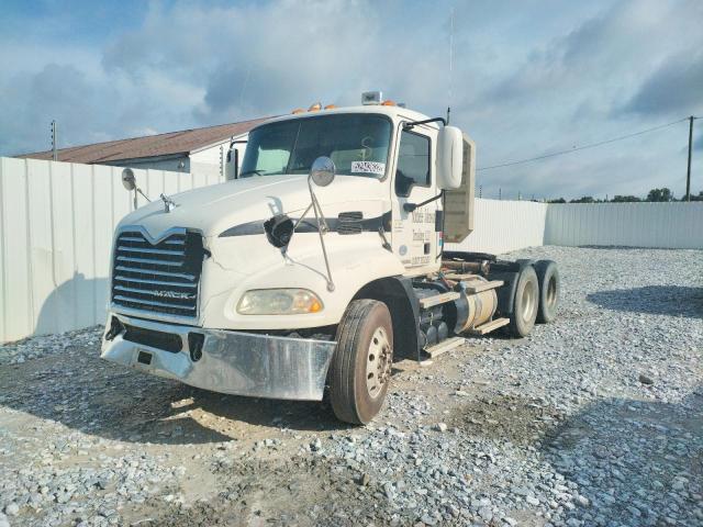 Photo 1 VIN: 1M1AW09Y1BM015081 - MACK 600 CXU600 