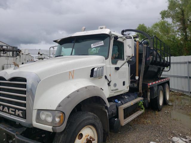 Photo 8 VIN: 1M2AX04Y7EM019267 - MACK 700 GU700 