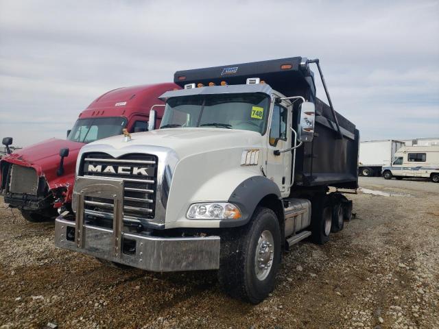 Photo 1 VIN: 1M2GR2GC4NM026614 - MACK GRANITE 