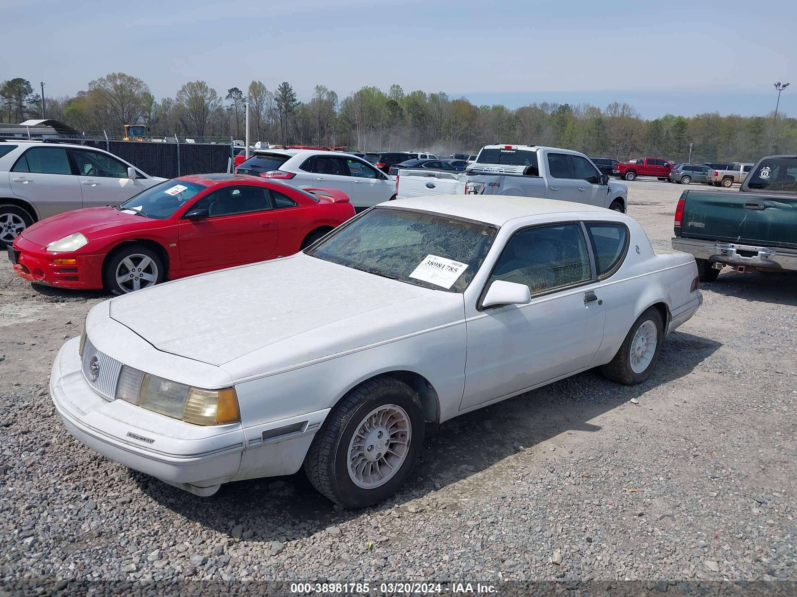 Photo 1 VIN: 1MEBM62F2JH621033 - MERCURY COUGAR 