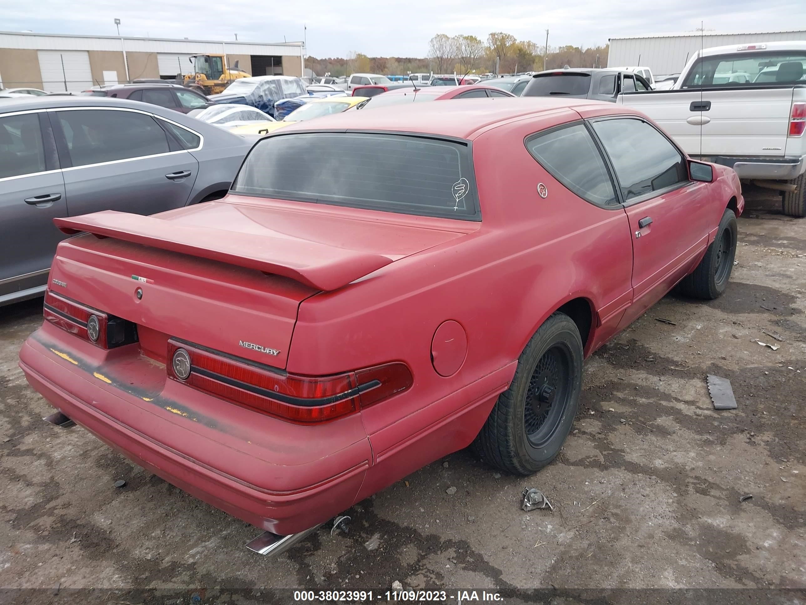 Photo 3 VIN: 1MEBM62F6JH696494 - MERCURY COUGAR 