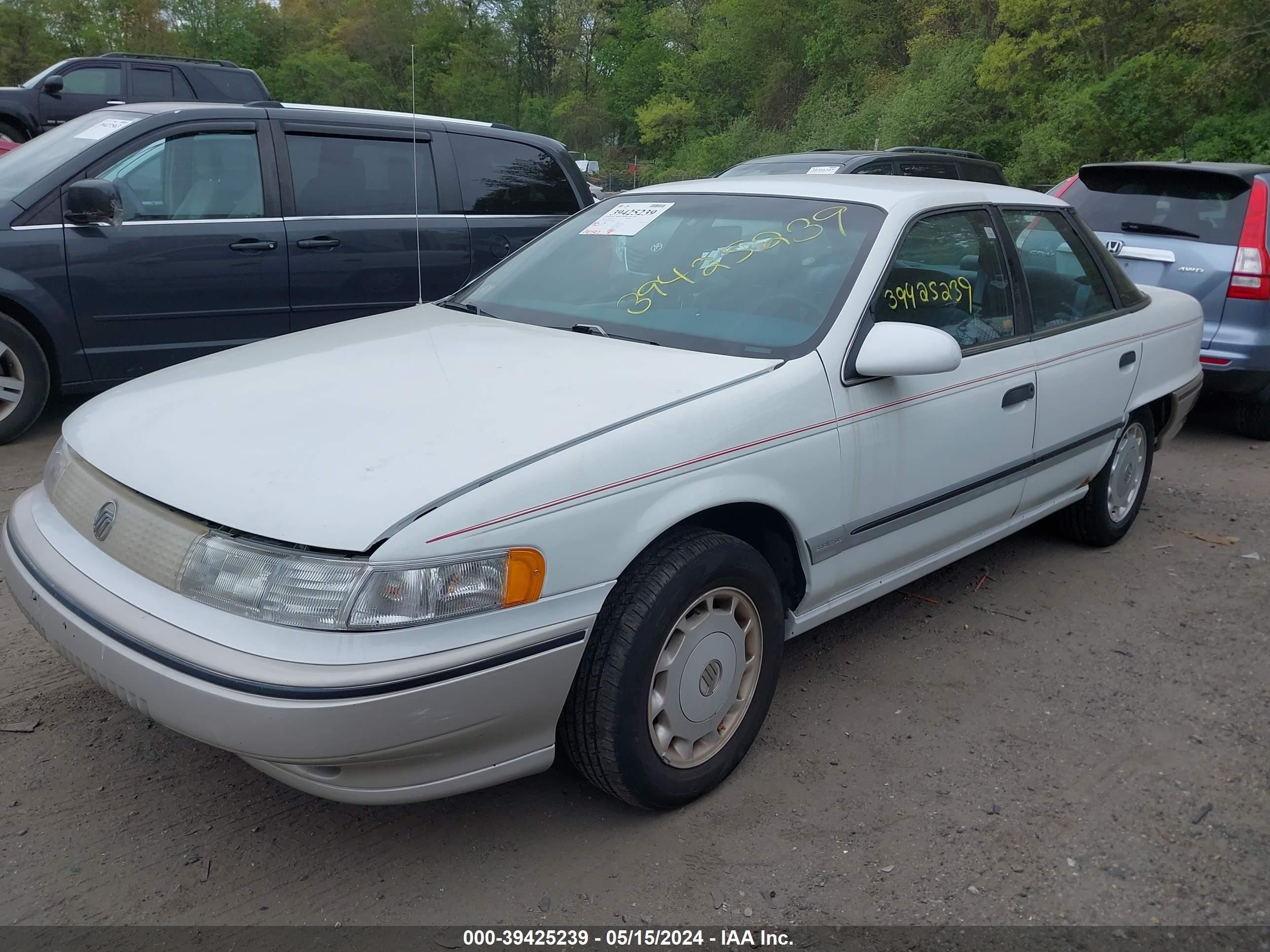 Photo 1 VIN: 1MECM50U5NA640061 - MERCURY SABLE 