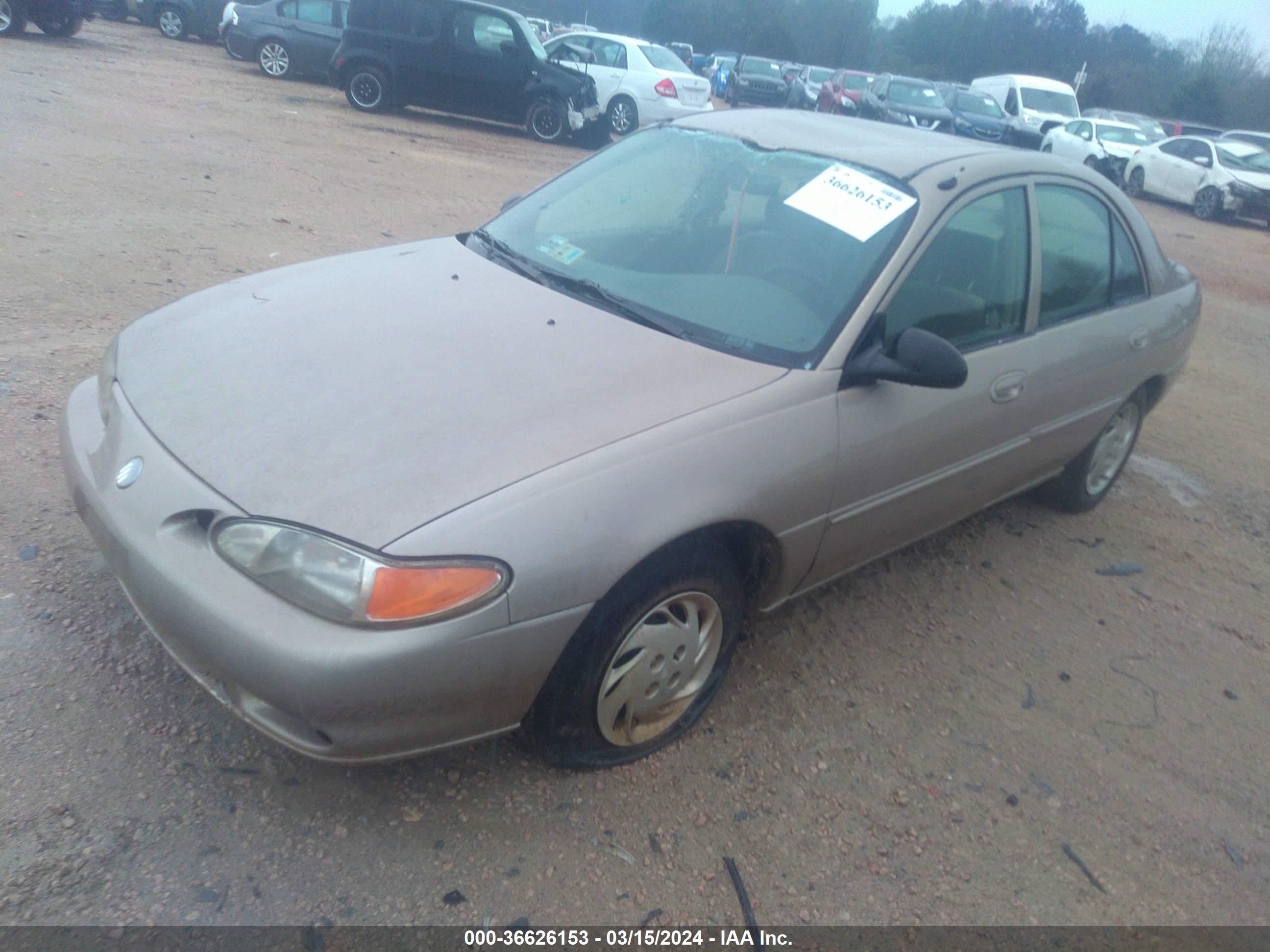 Photo 1 VIN: 1MEFM13P6XW604848 - MERCURY TRACER 