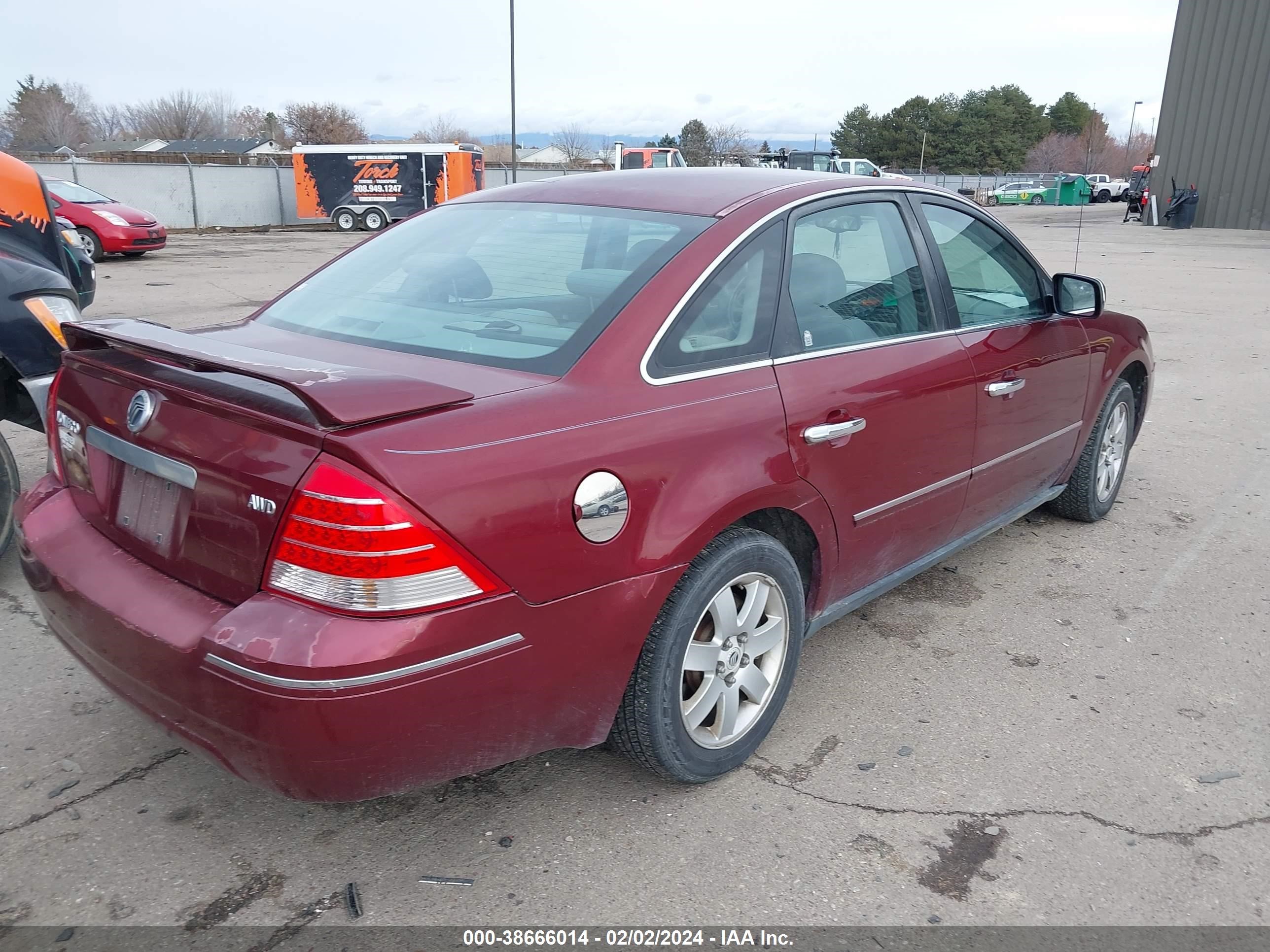 Photo 3 VIN: 1MEFM41185G625479 - MERCURY MONTEGO 