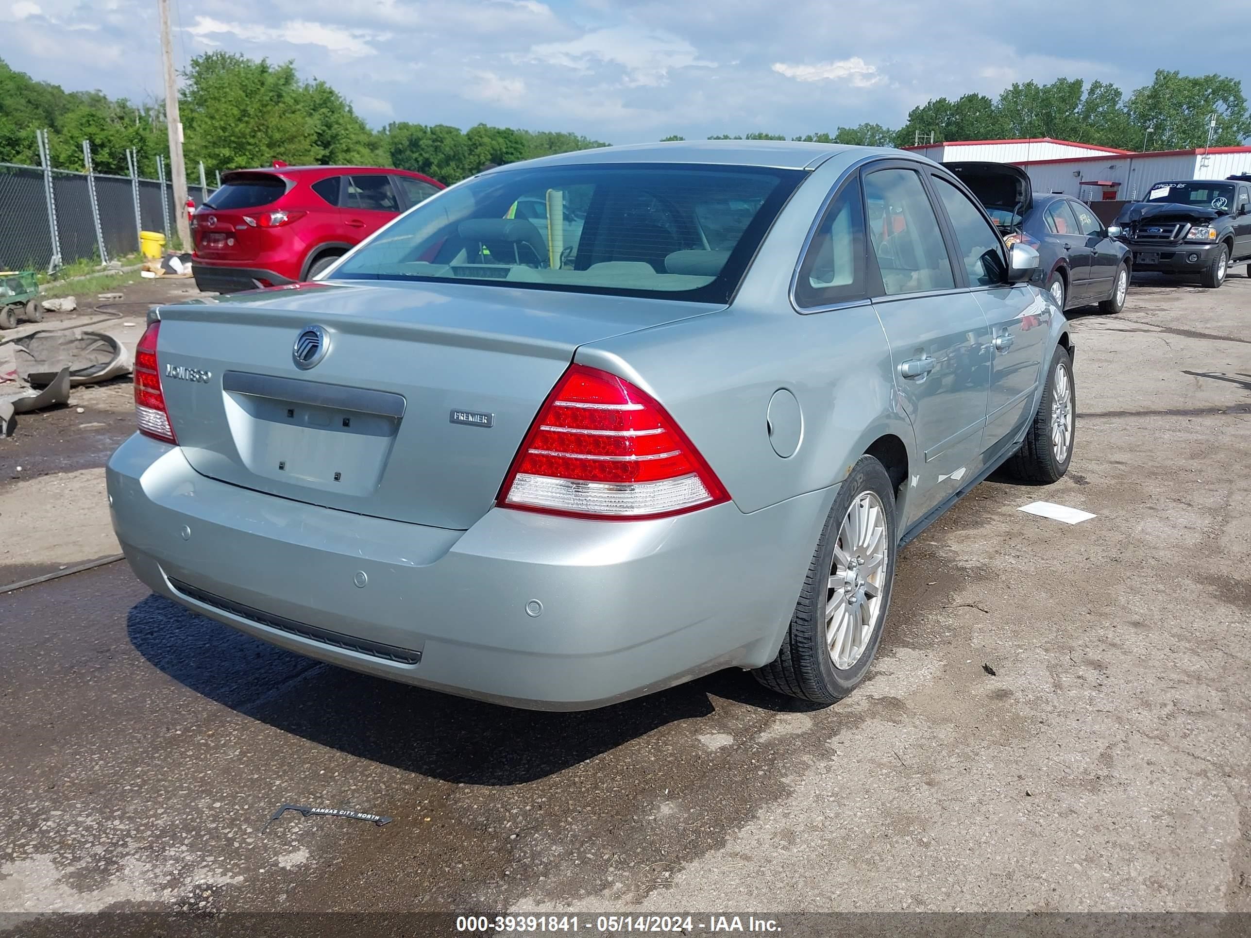 Photo 3 VIN: 1MEFM42176G606373 - MERCURY MONTEGO 