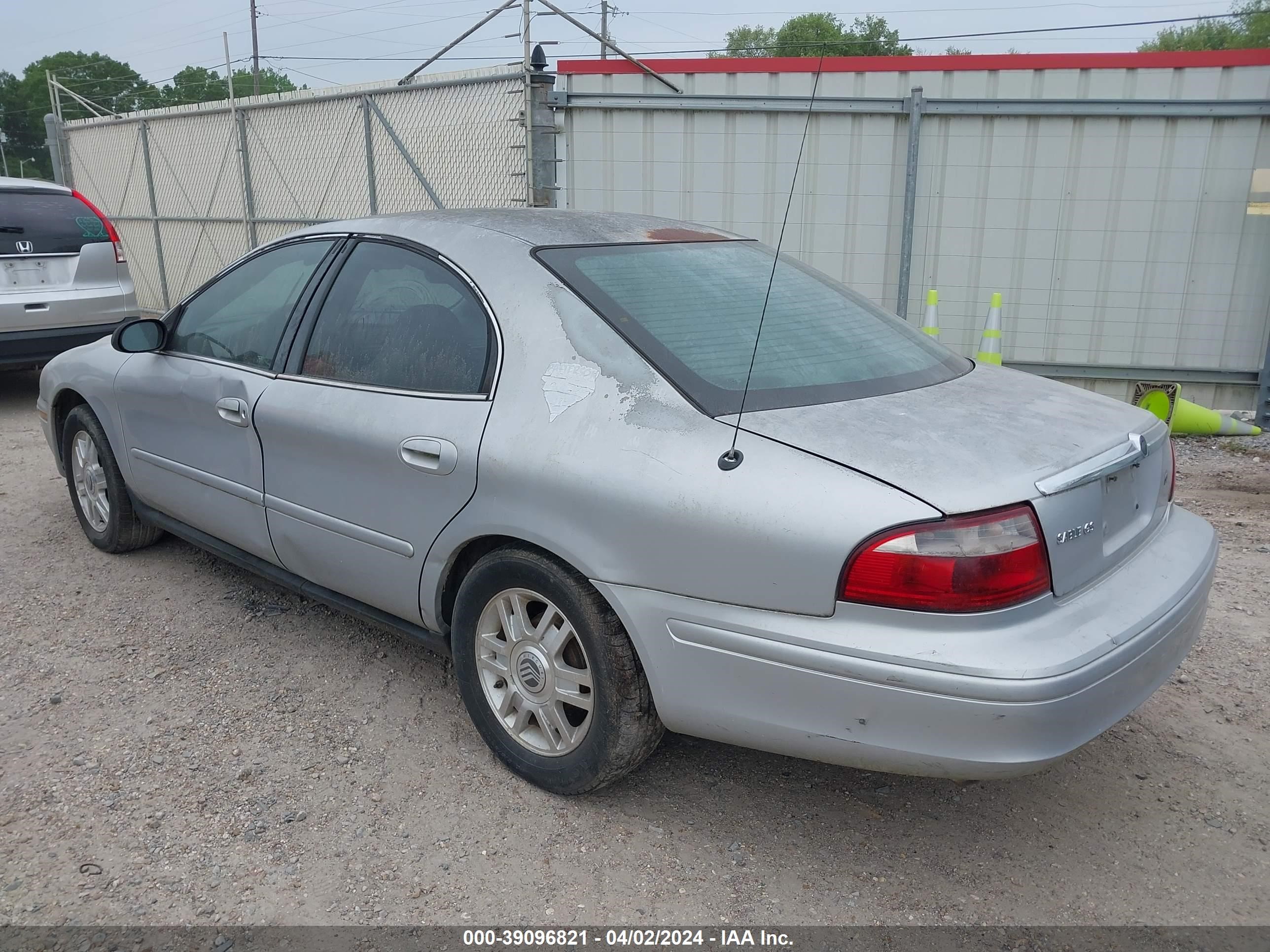 Photo 2 VIN: 1MEFM50225A607398 - MERCURY SABLE 