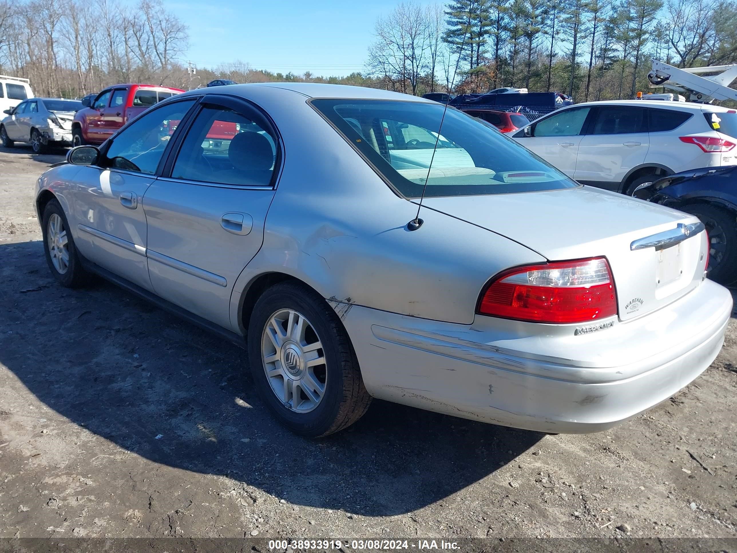 Photo 2 VIN: 1MEFM50275A607090 - MERCURY SABLE 