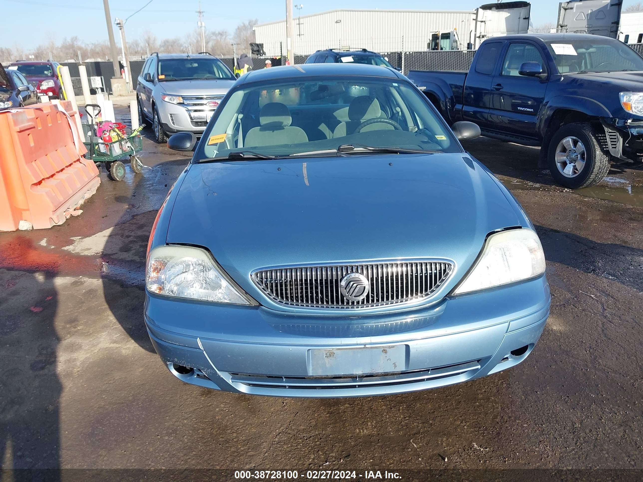 Photo 11 VIN: 1MEFM502X5A635224 - MERCURY SABLE 