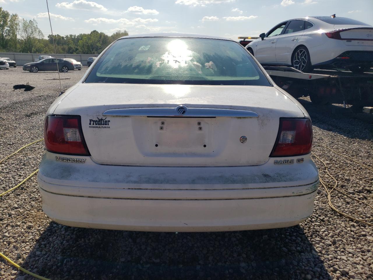 Photo 5 VIN: 1MEFM50U03A620701 - MERCURY SABLE 