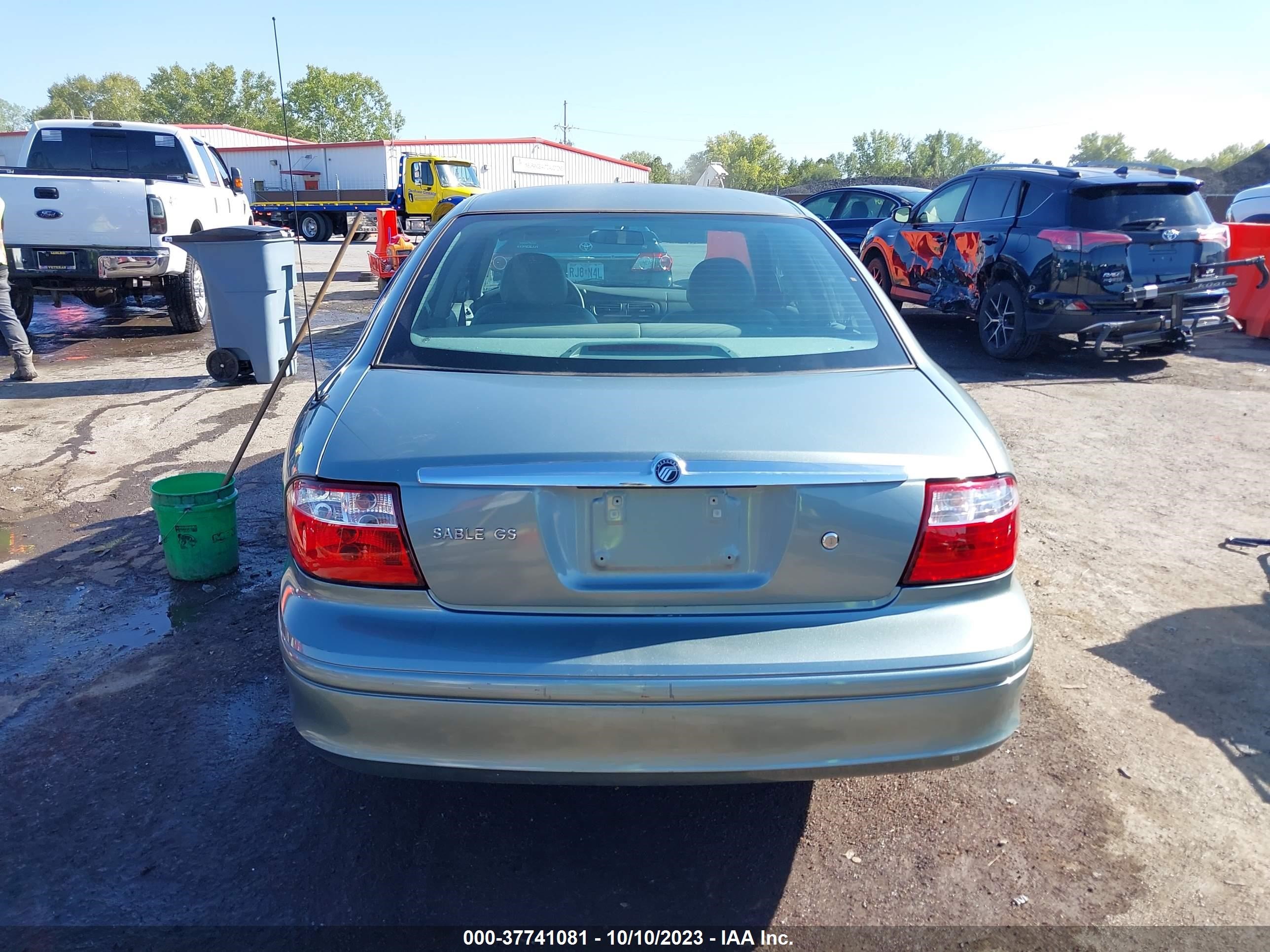 Photo 15 VIN: 1MEFM50U25A626762 - MERCURY SABLE 