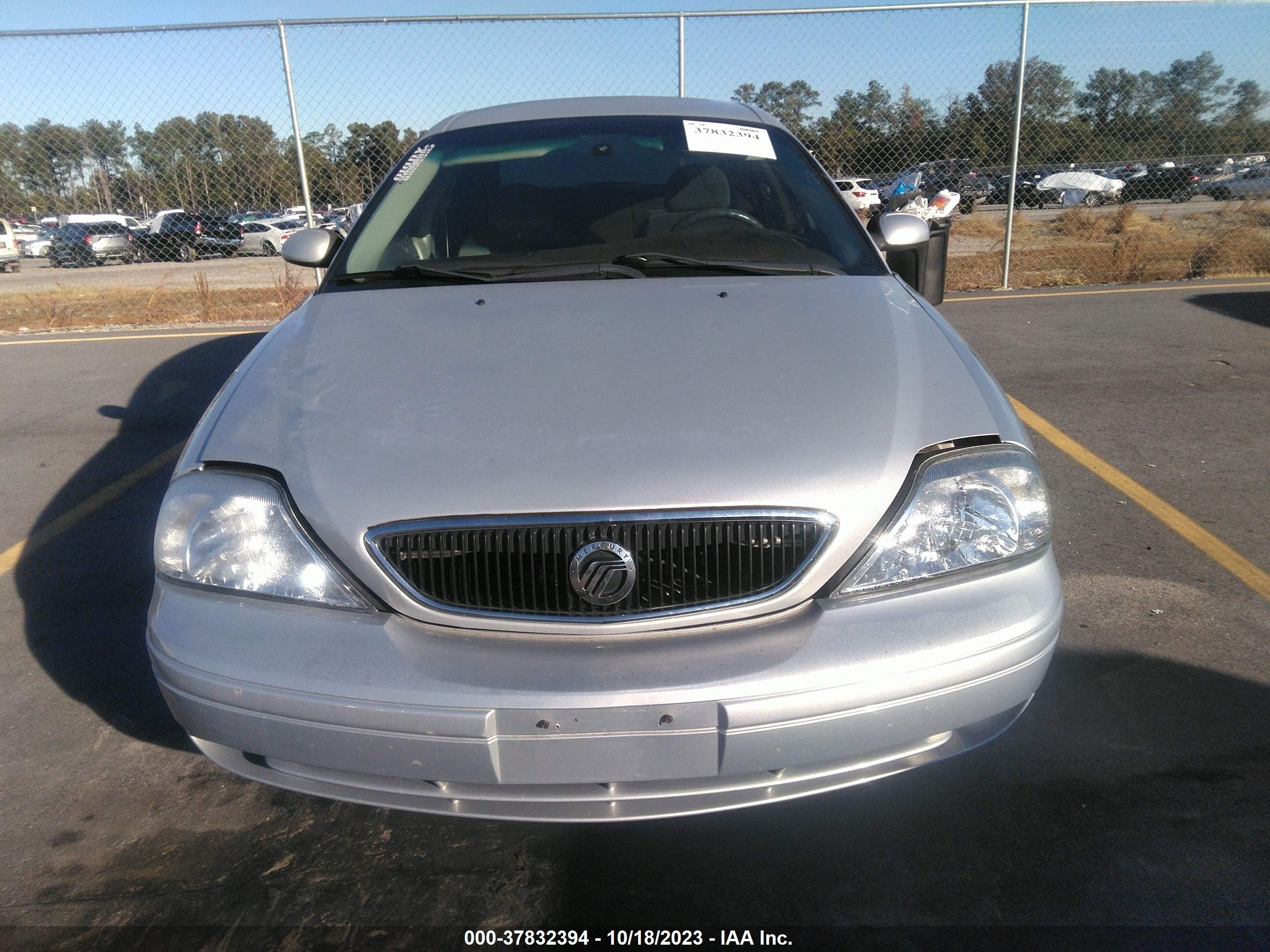 Photo 5 VIN: 1MEFM50U32A652136 - MERCURY SABLE 