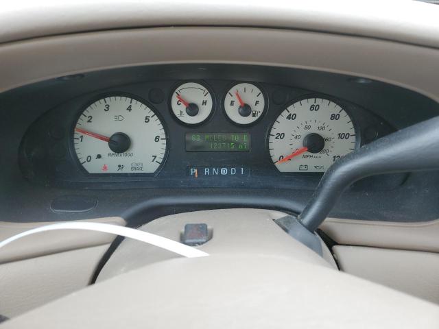 Photo 8 VIN: 1MEFM50U35A611722 - MERCURY SABLE 