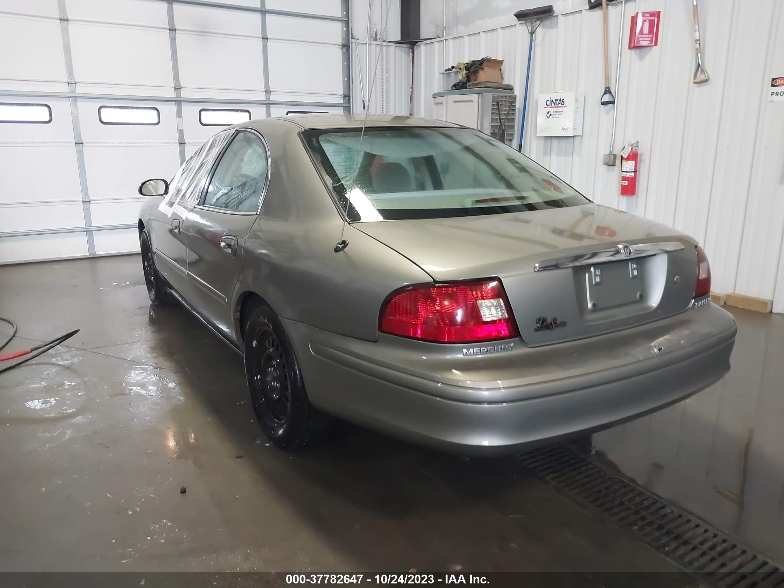 Photo 2 VIN: 1MEFM50U63G604399 - MERCURY SABLE 