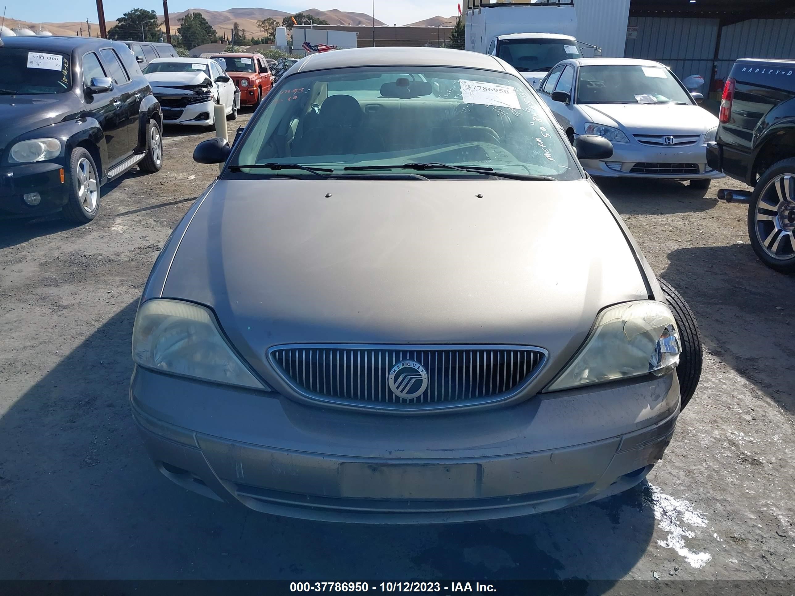 Photo 11 VIN: 1MEFM50U84G615132 - MERCURY SABLE 