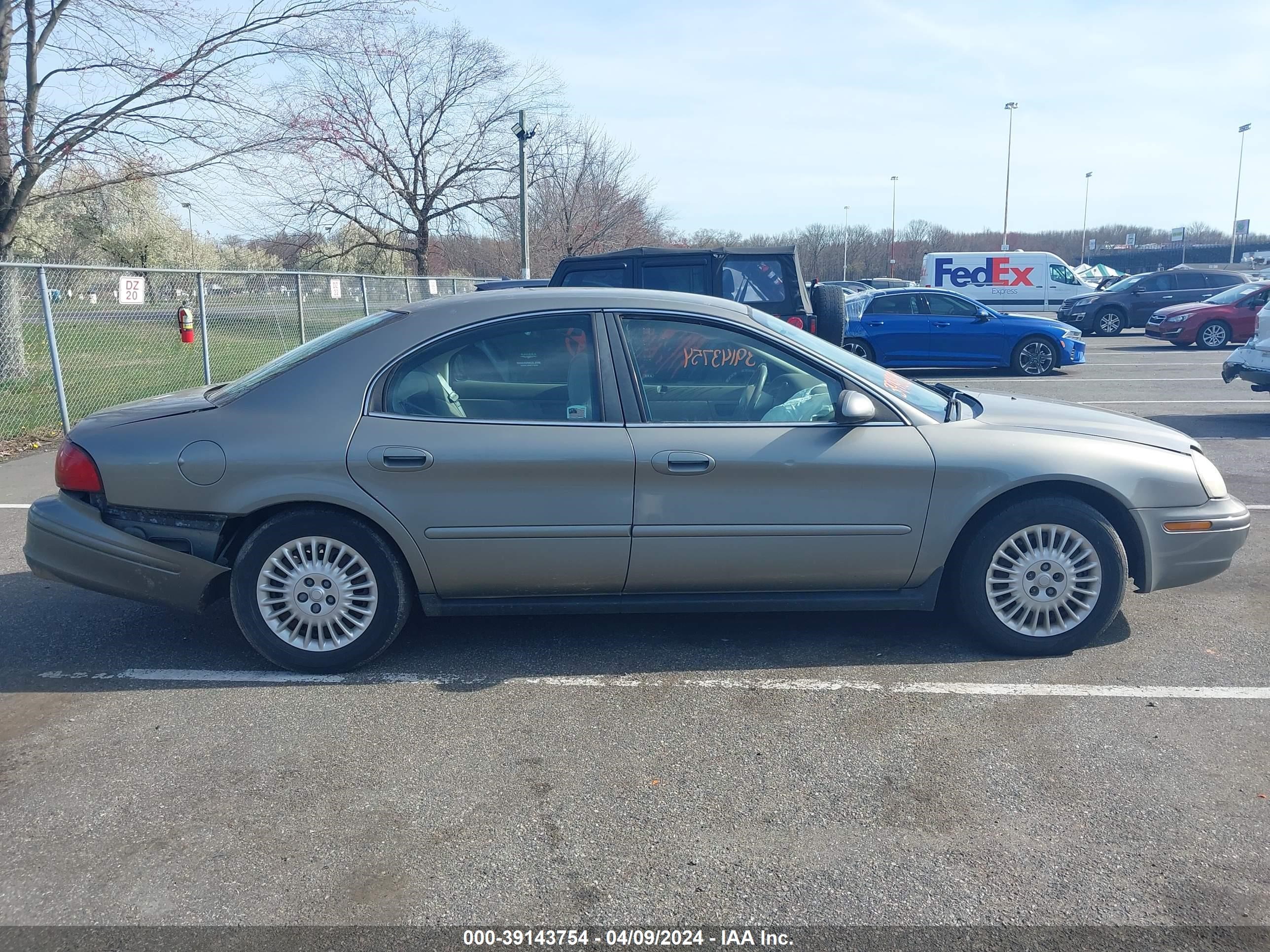 Photo 12 VIN: 1MEFM50UX3G624848 - MERCURY SABLE 