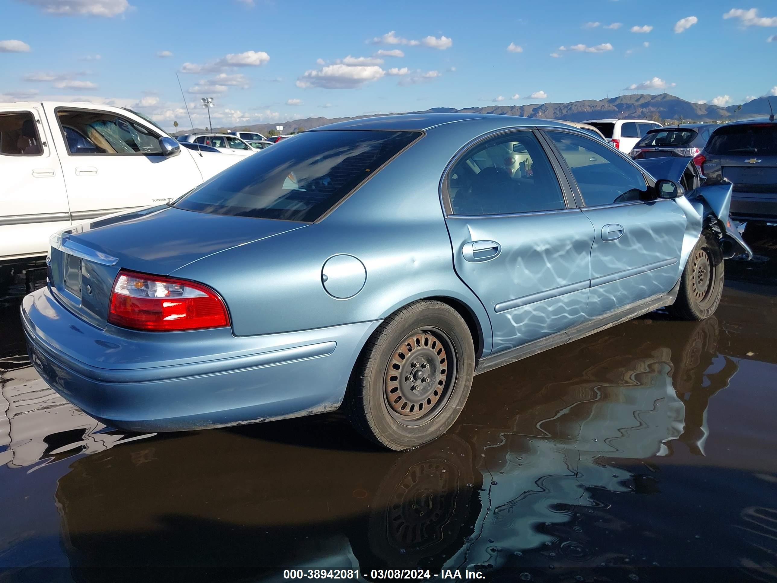 Photo 3 VIN: 1MEFM50UX5A602547 - MERCURY SABLE 