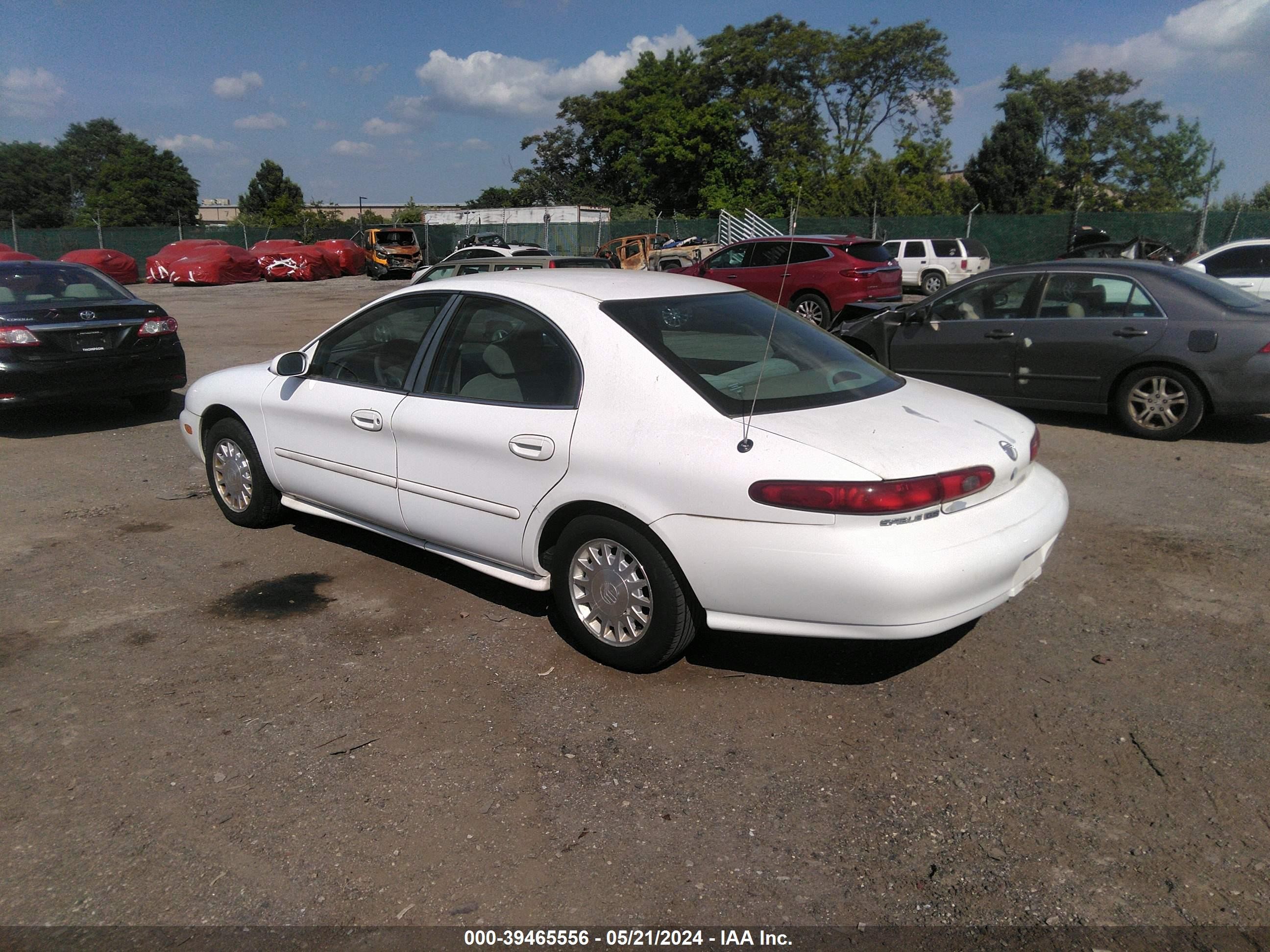 Photo 2 VIN: 1MEFM50UXXG622250 - MERCURY SABLE 