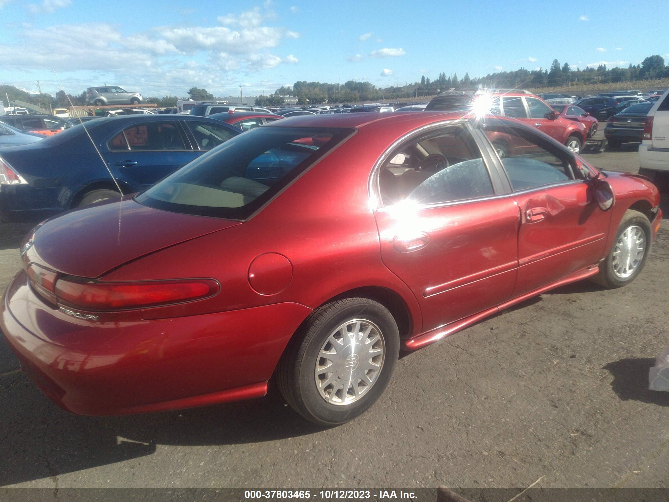 Photo 3 VIN: 1MEFM50UXXG626962 - MERCURY SABLE 