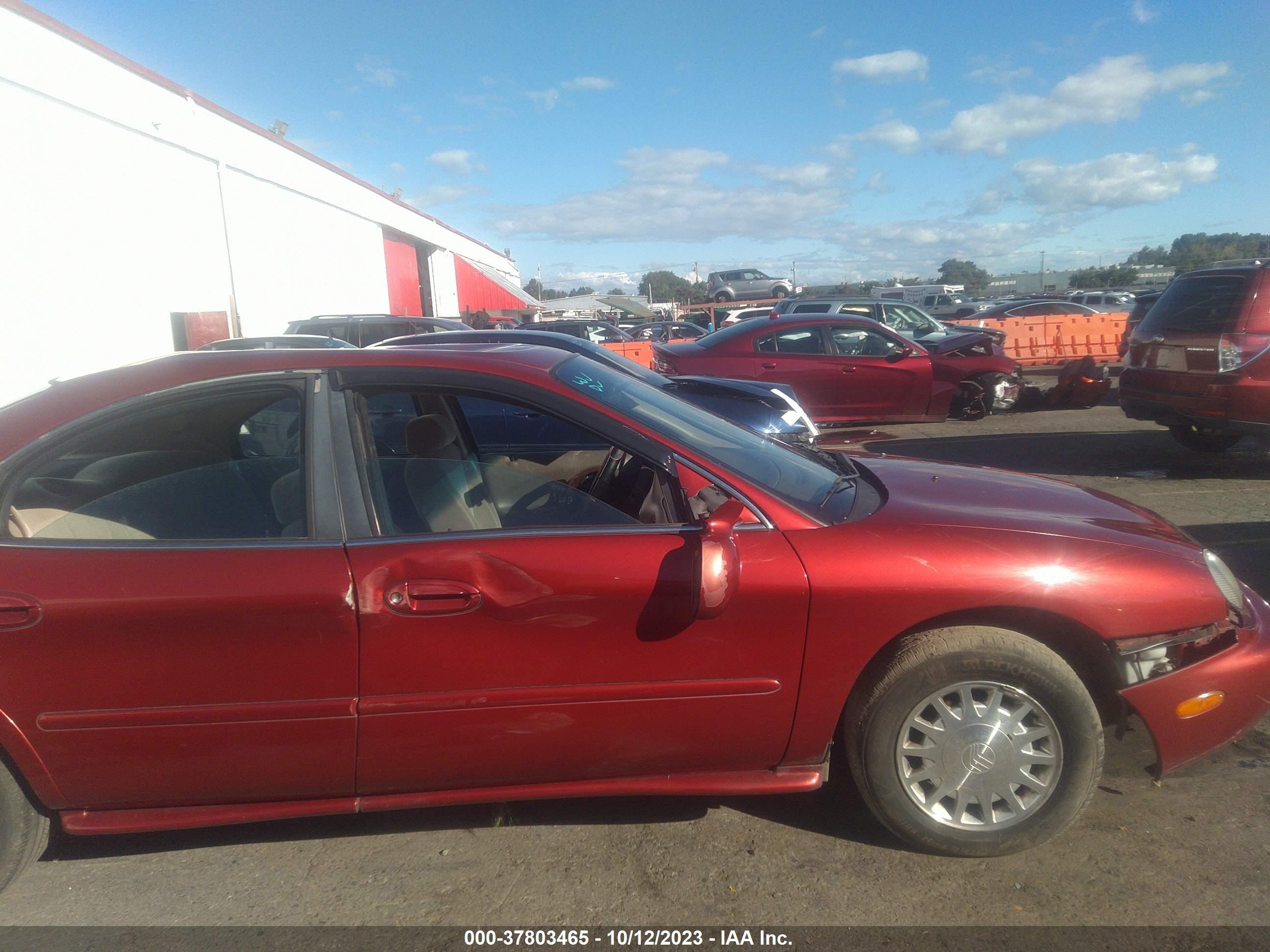 Photo 5 VIN: 1MEFM50UXXG626962 - MERCURY SABLE 