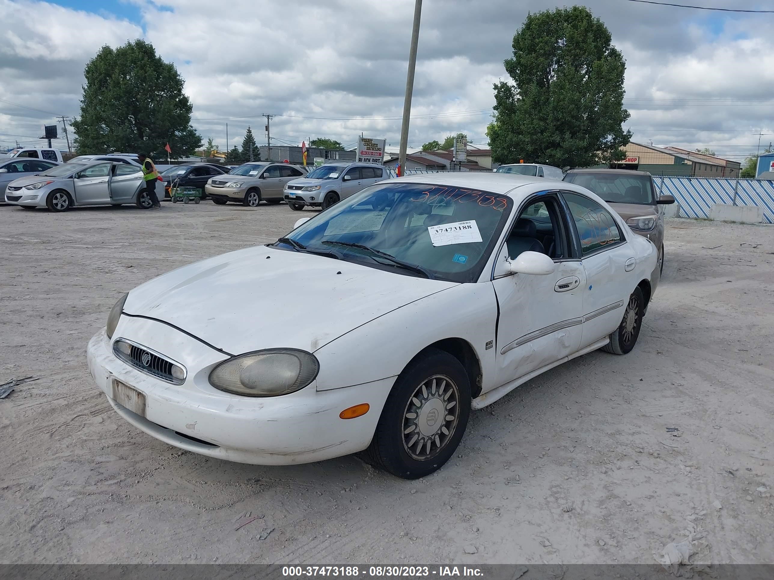 Photo 1 VIN: 1MEFM53S2WG646440 - MERCURY SABLE 