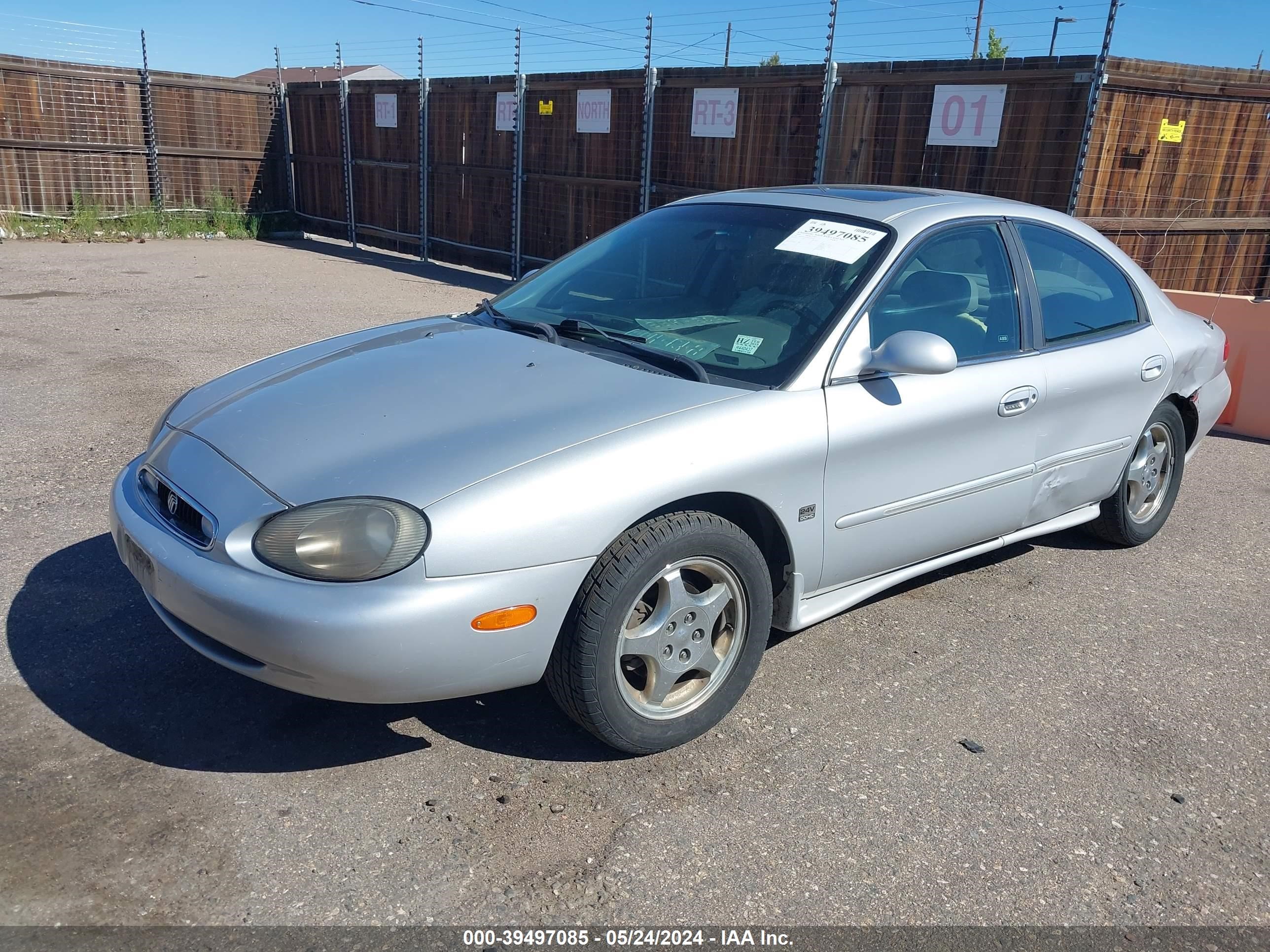 Photo 1 VIN: 1MEFM53S2XA656194 - MERCURY SABLE 