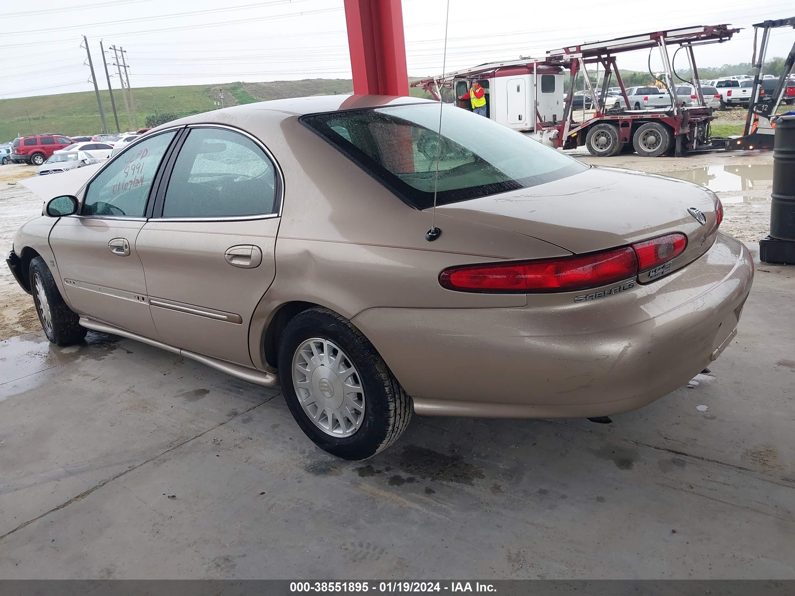 Photo 2 VIN: 1MEFM53S5XA622024 - MERCURY SABLE 