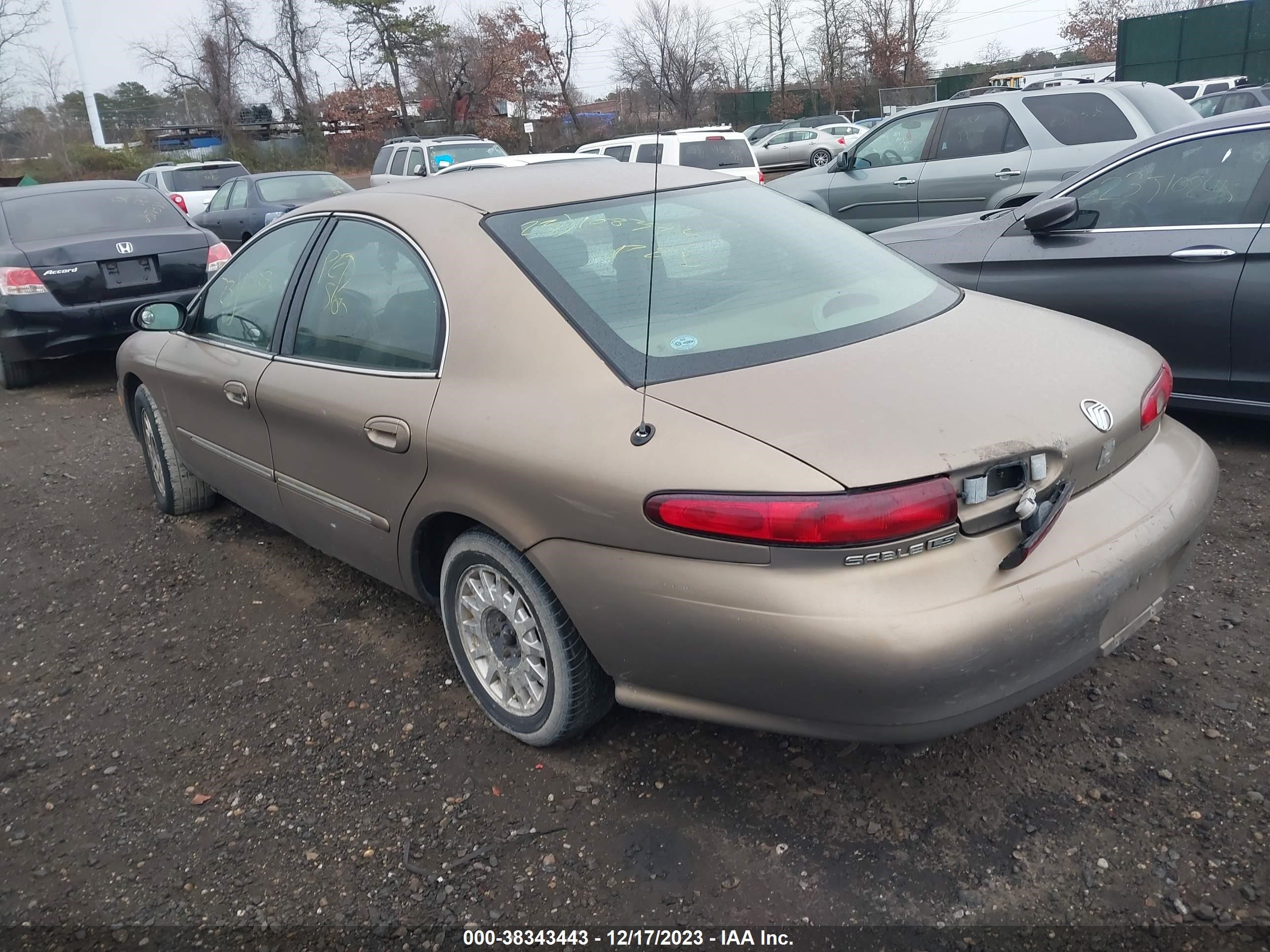 Photo 2 VIN: 1MEFM53S7XG659802 - MERCURY SABLE 