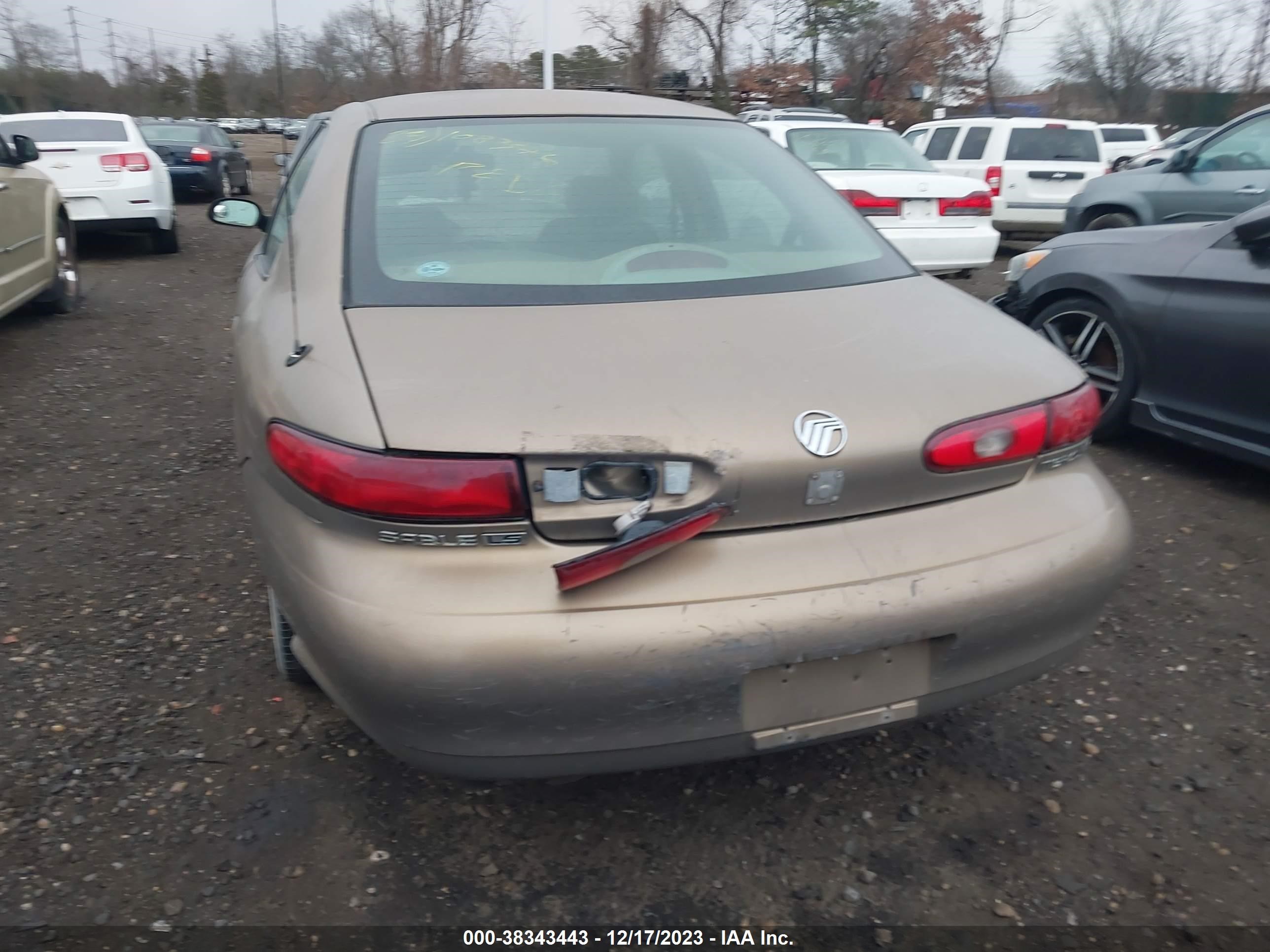 Photo 5 VIN: 1MEFM53S7XG659802 - MERCURY SABLE 