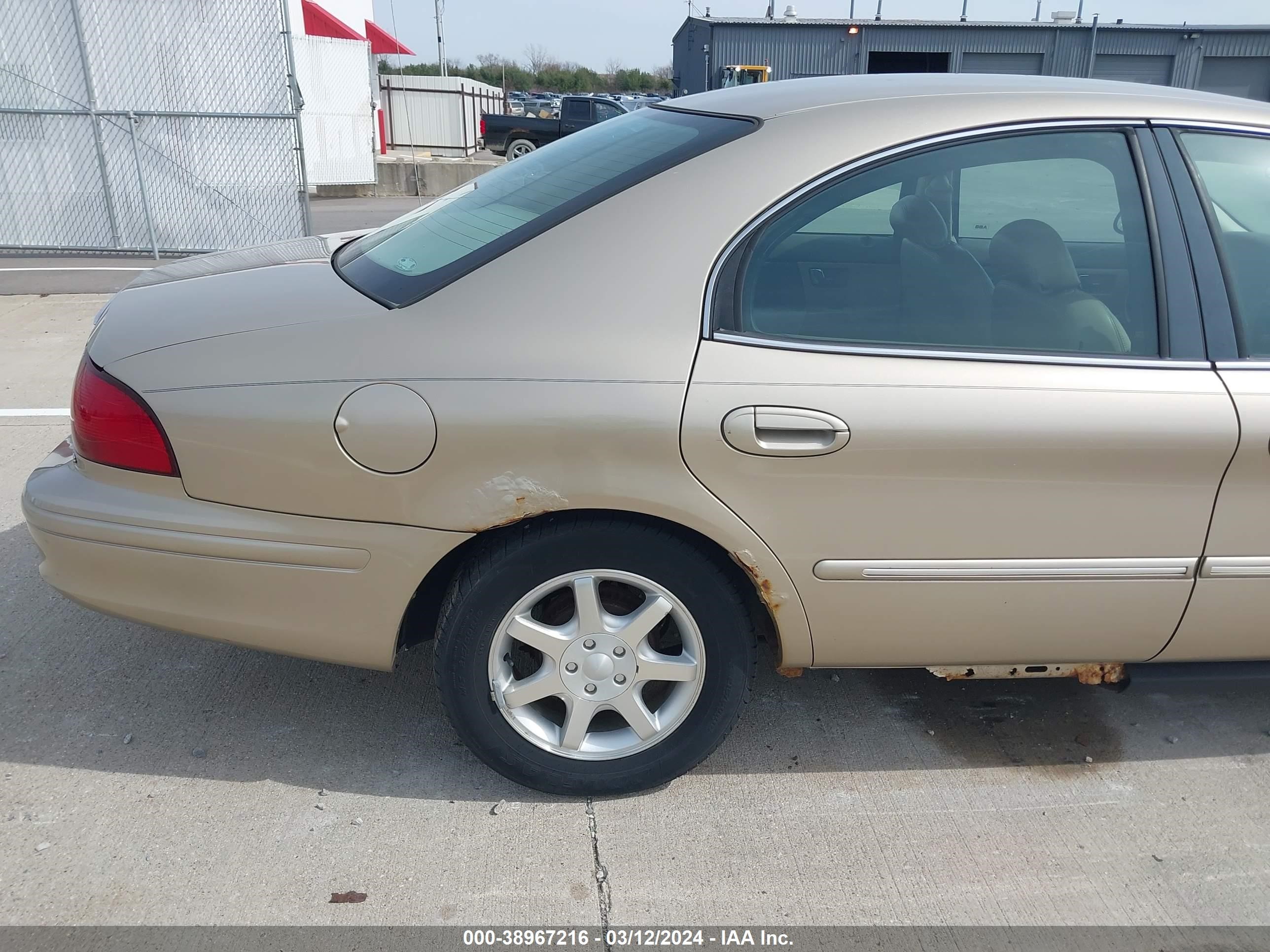 Photo 13 VIN: 1MEFM53U21G632578 - MERCURY SABLE 