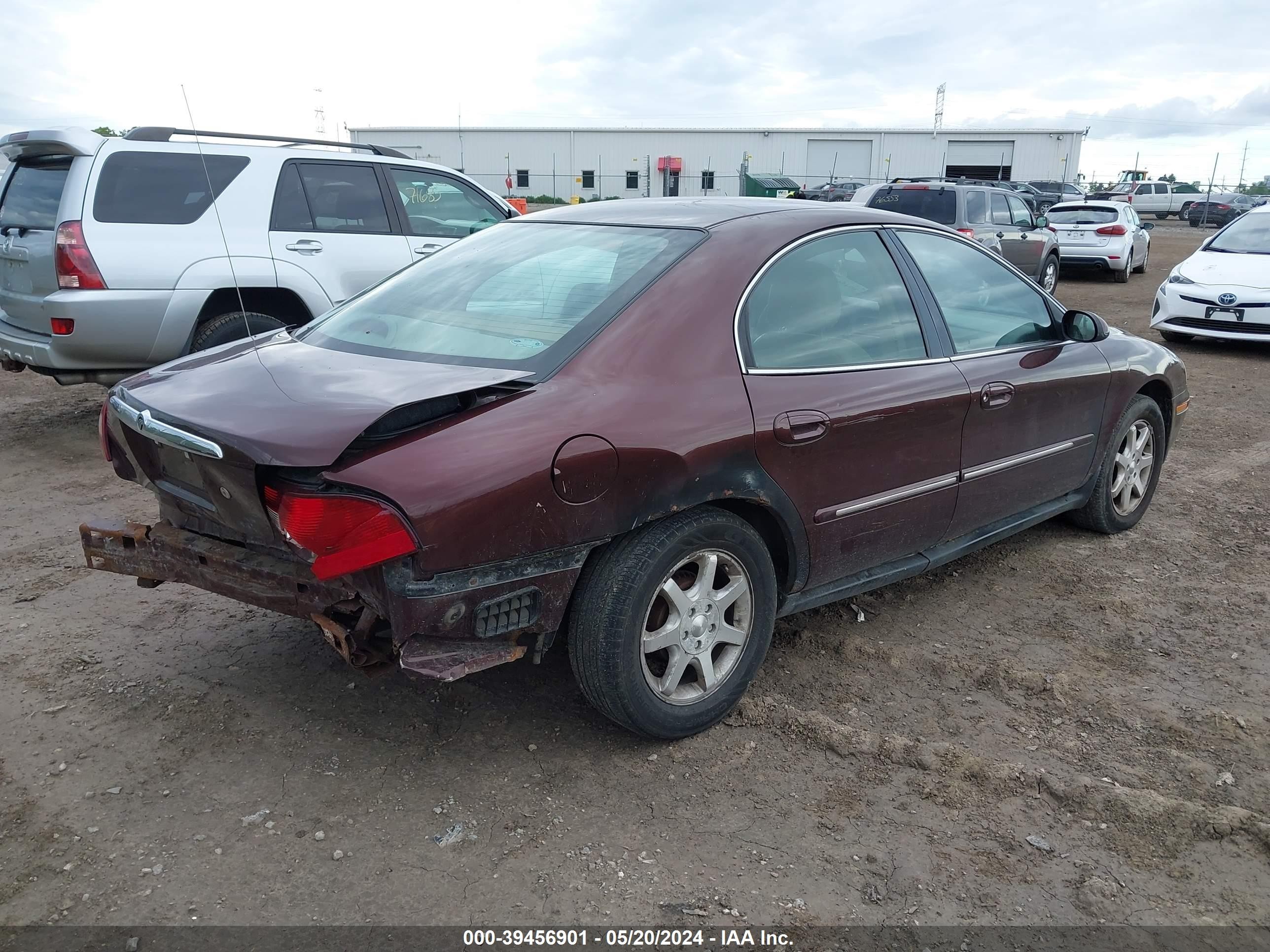 Photo 3 VIN: 1MEFM53U9YG642082 - MERCURY SABLE 