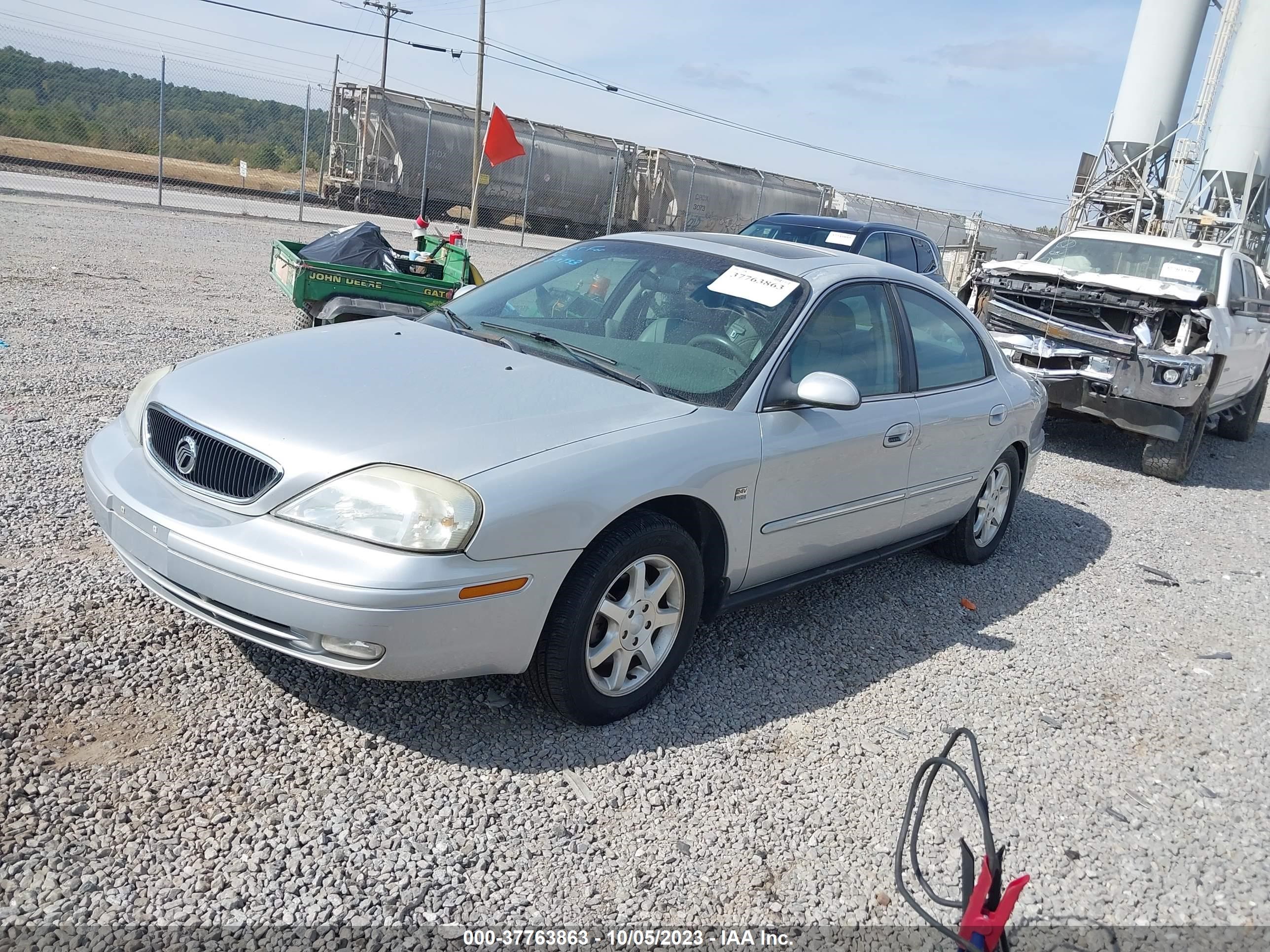 Photo 1 VIN: 1MEFM55S01A613753 - MERCURY SABLE 