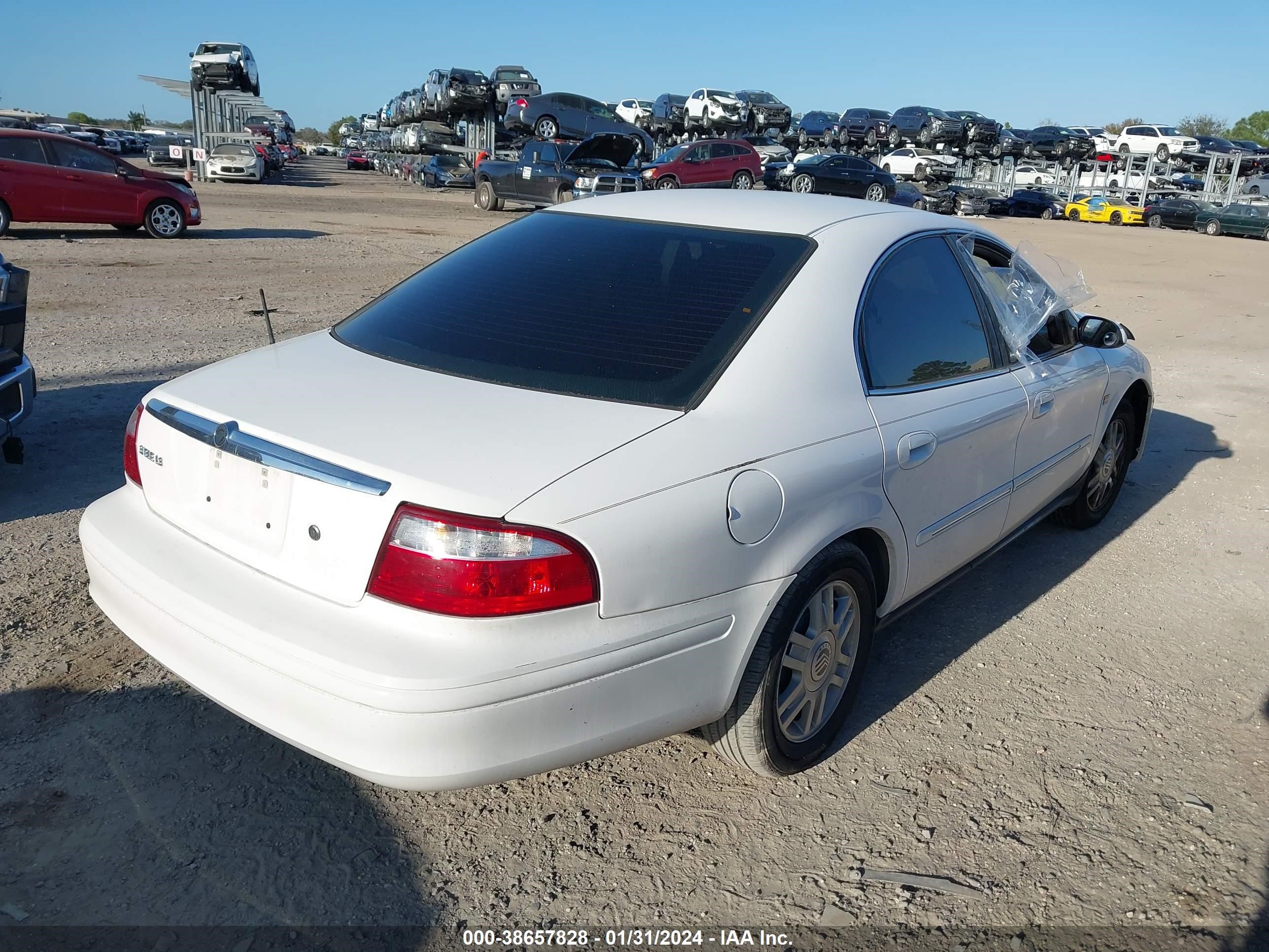 Photo 3 VIN: 1MEFM55S35A633176 - MERCURY SABLE 