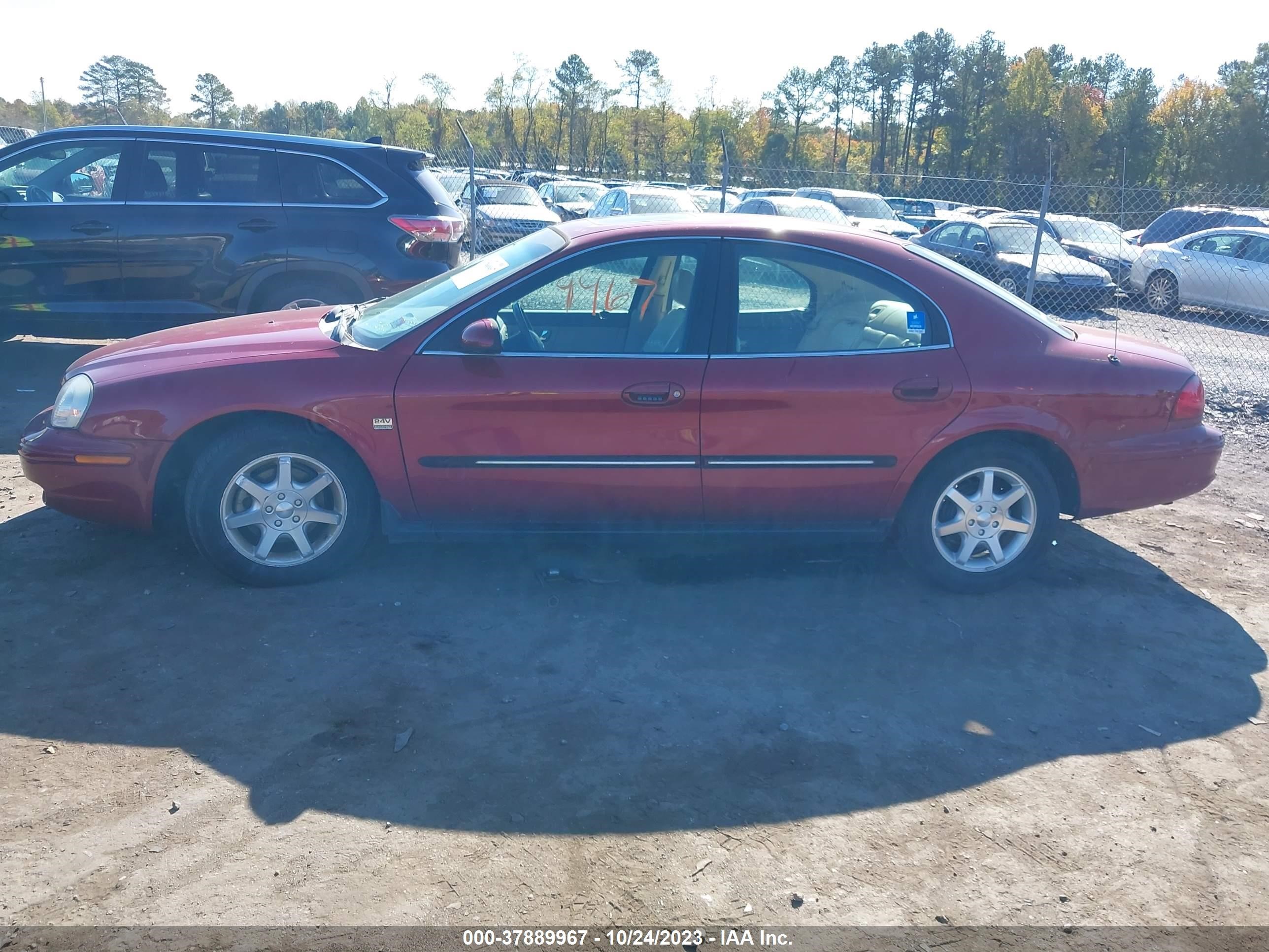 Photo 13 VIN: 1MEFM55S52A615564 - MERCURY SABLE 