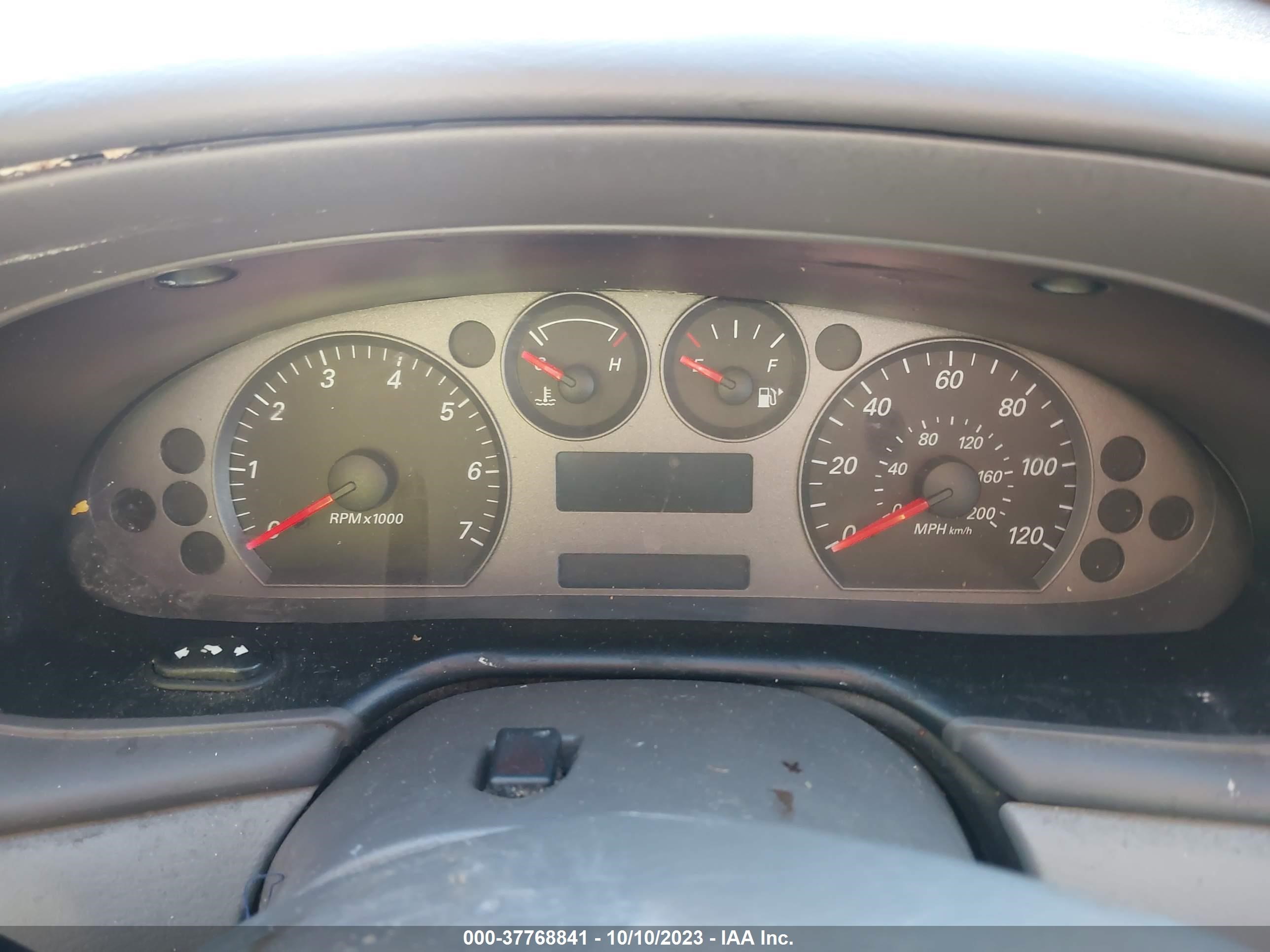 Photo 14 VIN: 1MEFM55S64G606887 - MERCURY SABLE 