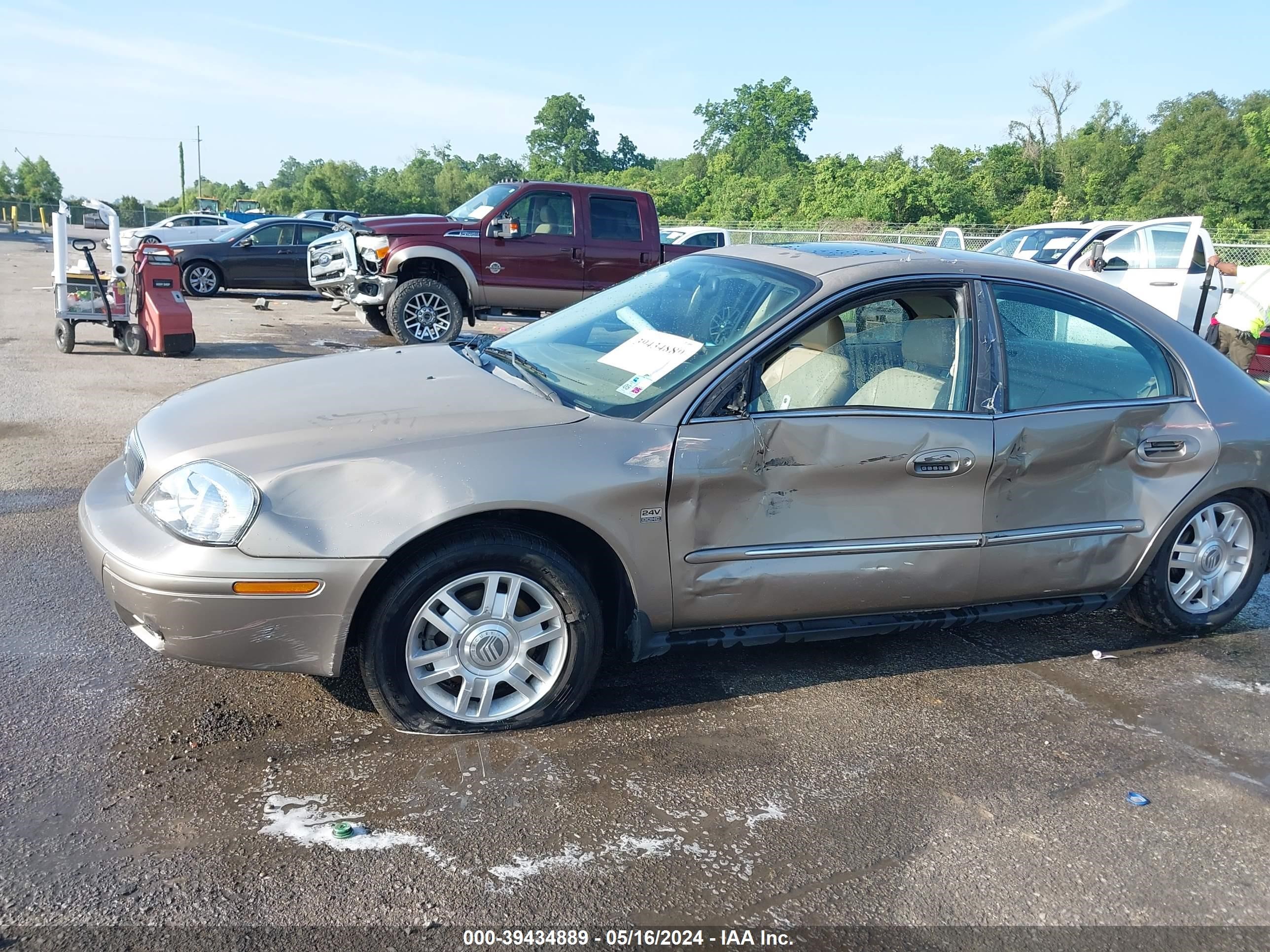 Photo 5 VIN: 1MEFM55S65A628358 - MERCURY SABLE 