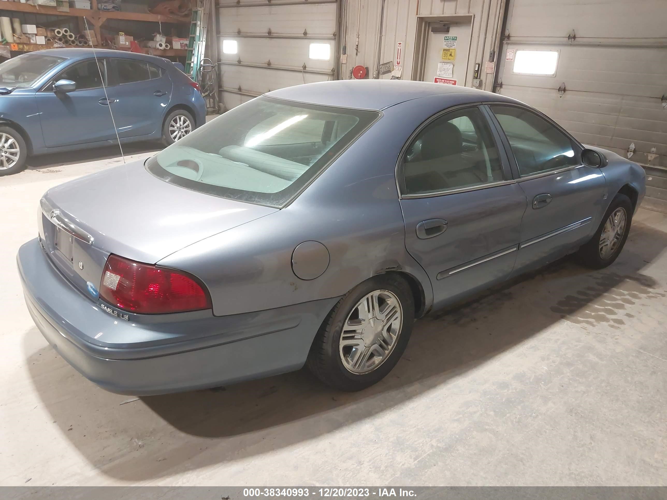 Photo 3 VIN: 1MEFM55S6YA601262 - MERCURY SABLE 