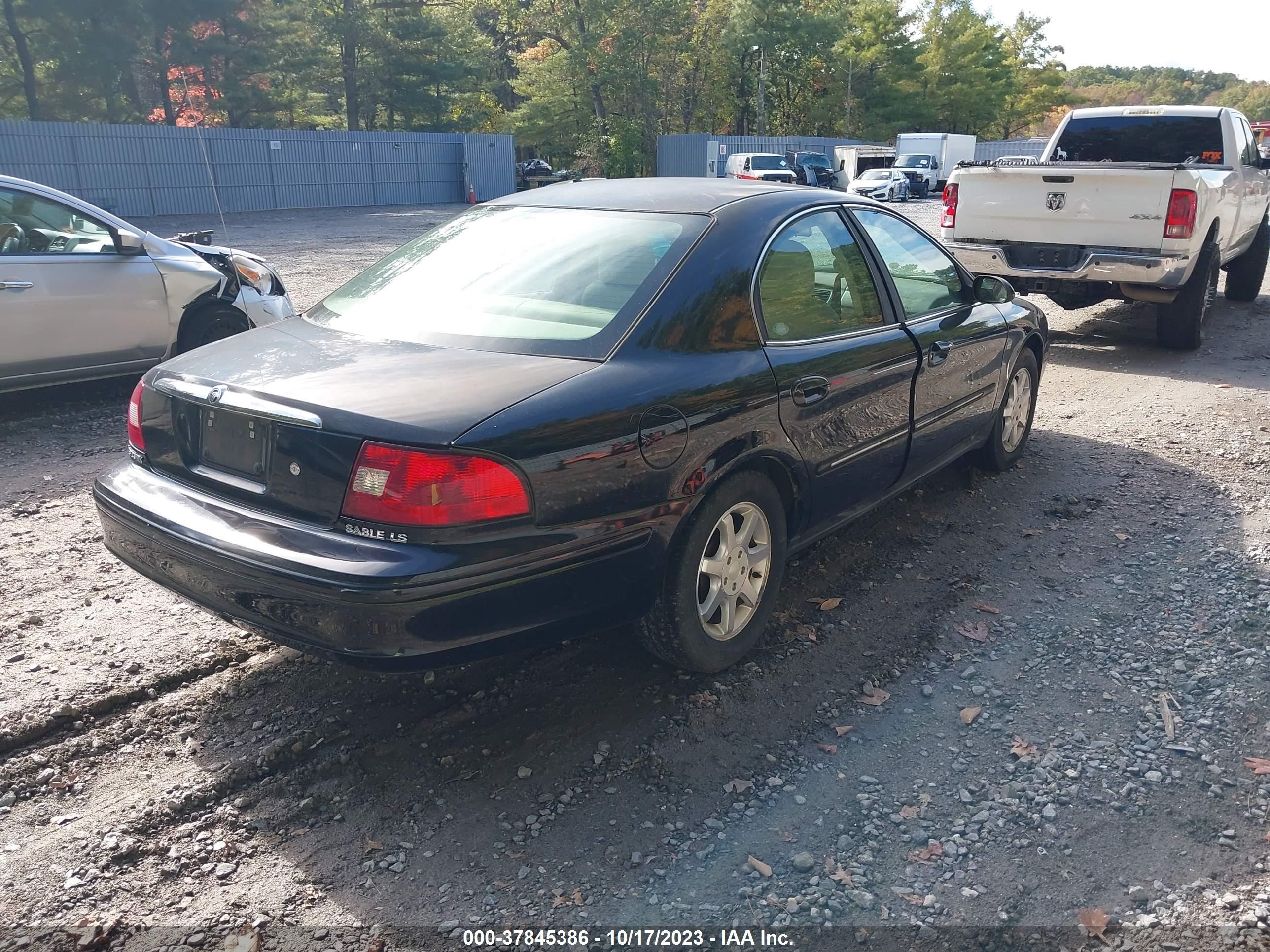 Photo 3 VIN: 1MEFM55S71A647723 - MERCURY SABLE 