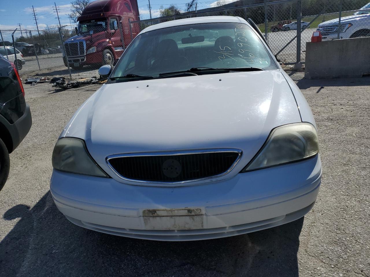 Photo 4 VIN: 1MEFM55S71G635407 - MERCURY SABLE 