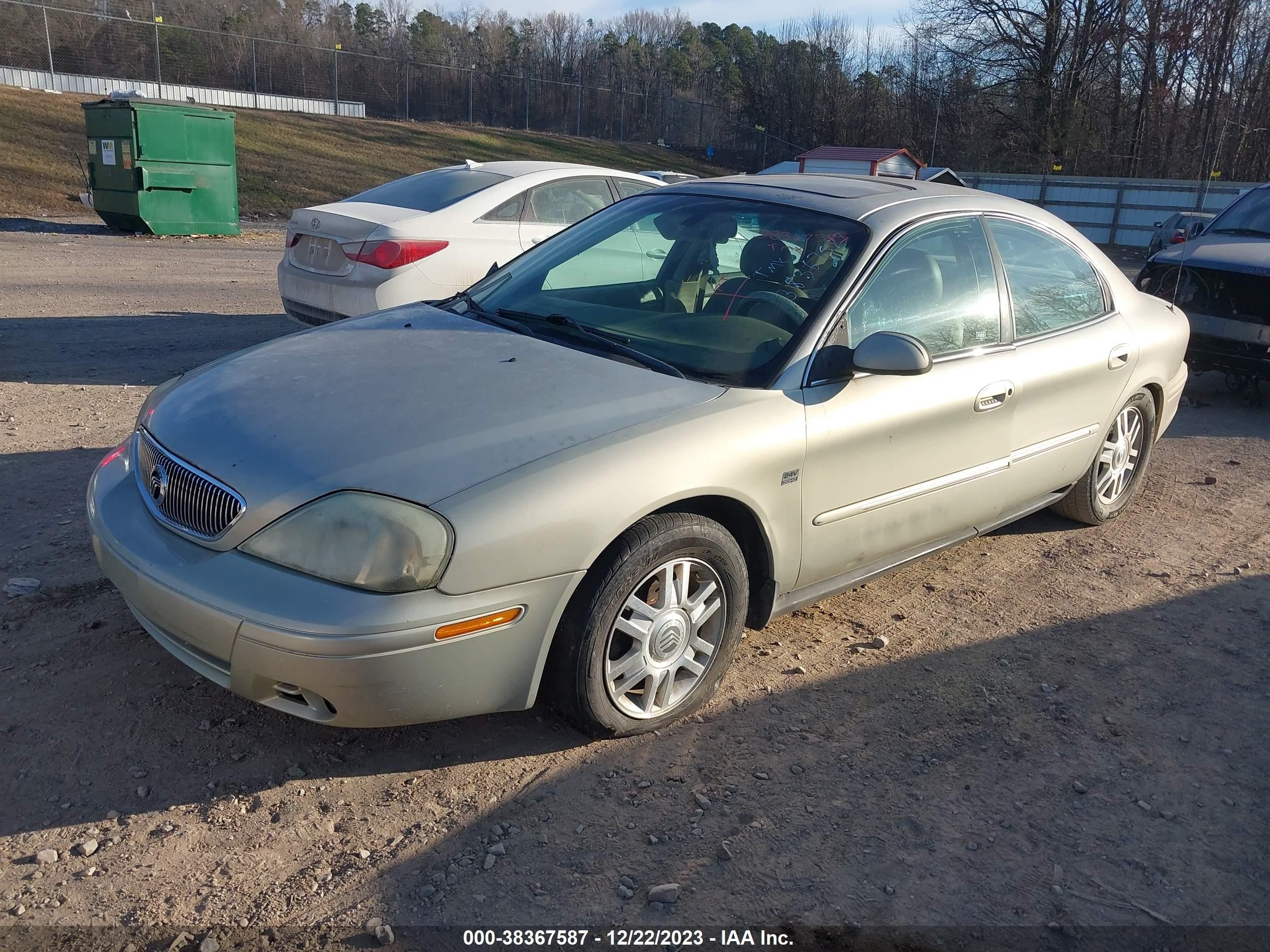 Photo 1 VIN: 1MEFM55S75A606384 - MERCURY SABLE 