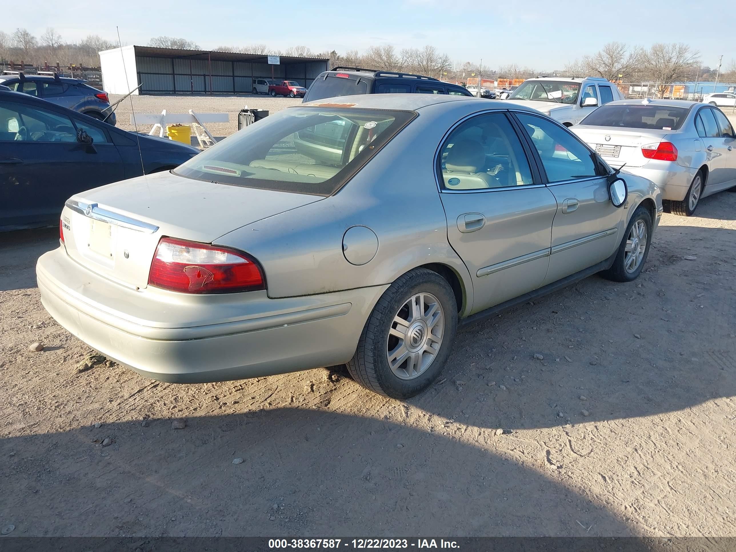 Photo 3 VIN: 1MEFM55S75A606384 - MERCURY SABLE 