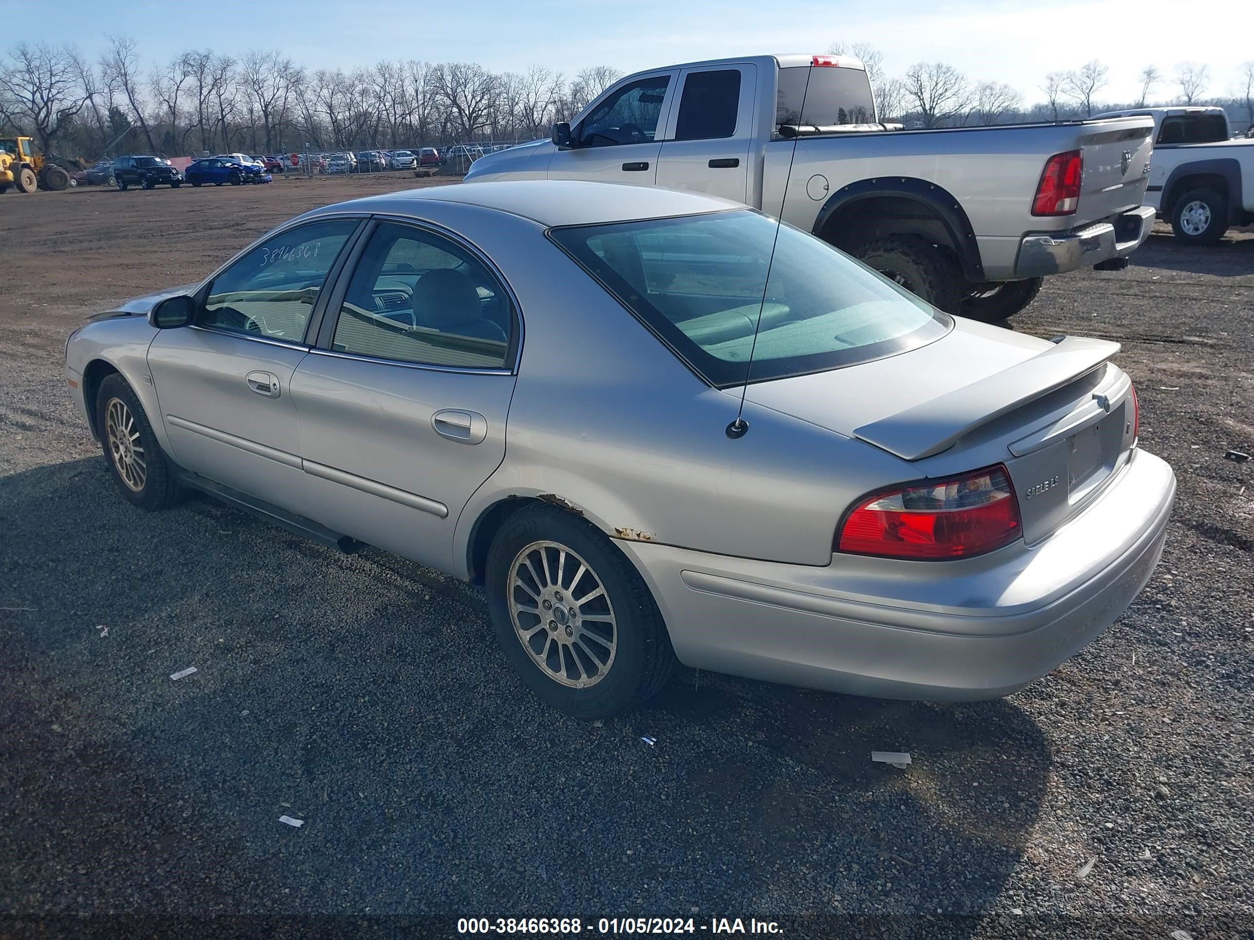 Photo 2 VIN: 1MEFM55S75A621936 - MERCURY SABLE 