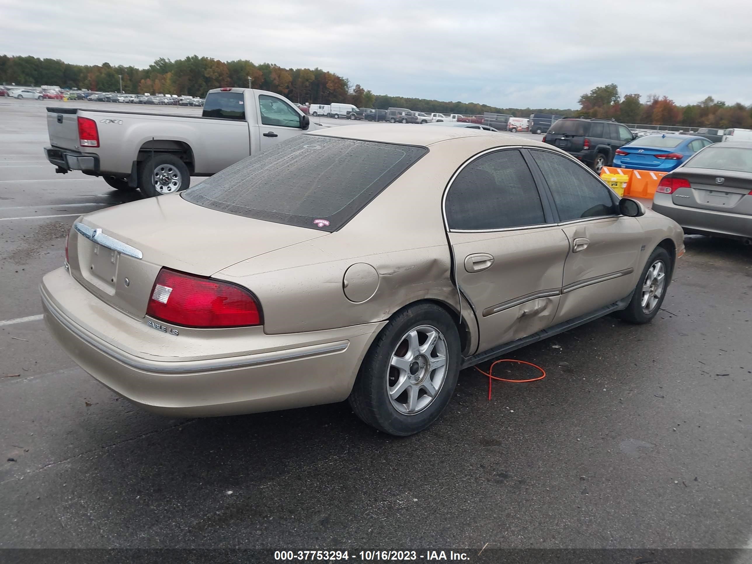 Photo 3 VIN: 1MEFM55S9YA624762 - MERCURY SABLE 