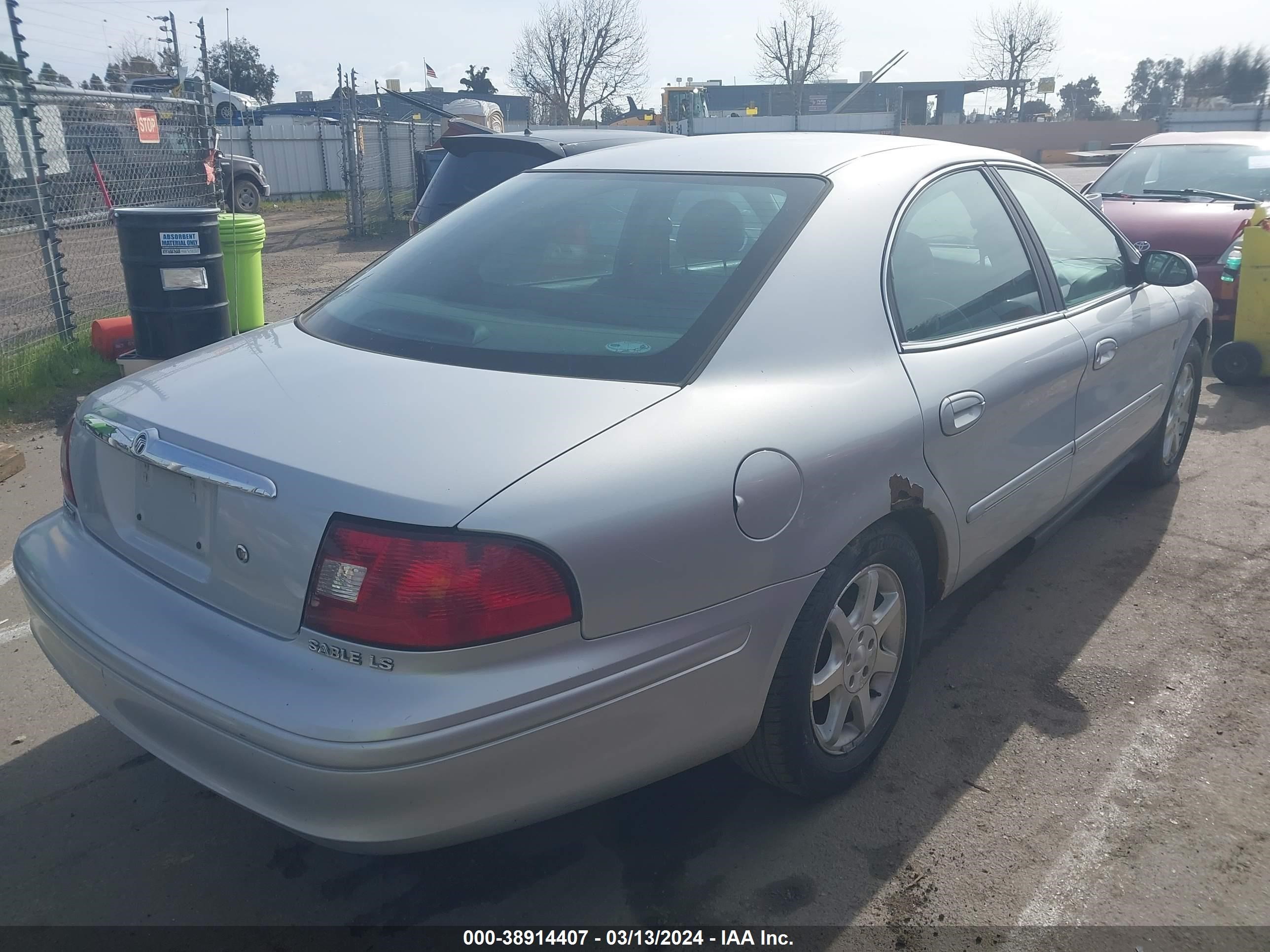 Photo 3 VIN: 1MEFM55SX3G609290 - MERCURY SABLE 