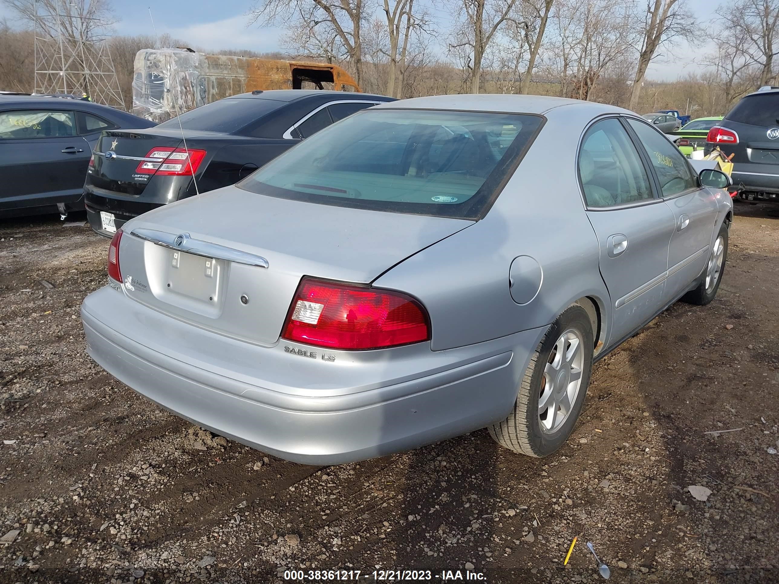 Photo 3 VIN: 1MEFM55SX3G622766 - MERCURY SABLE 