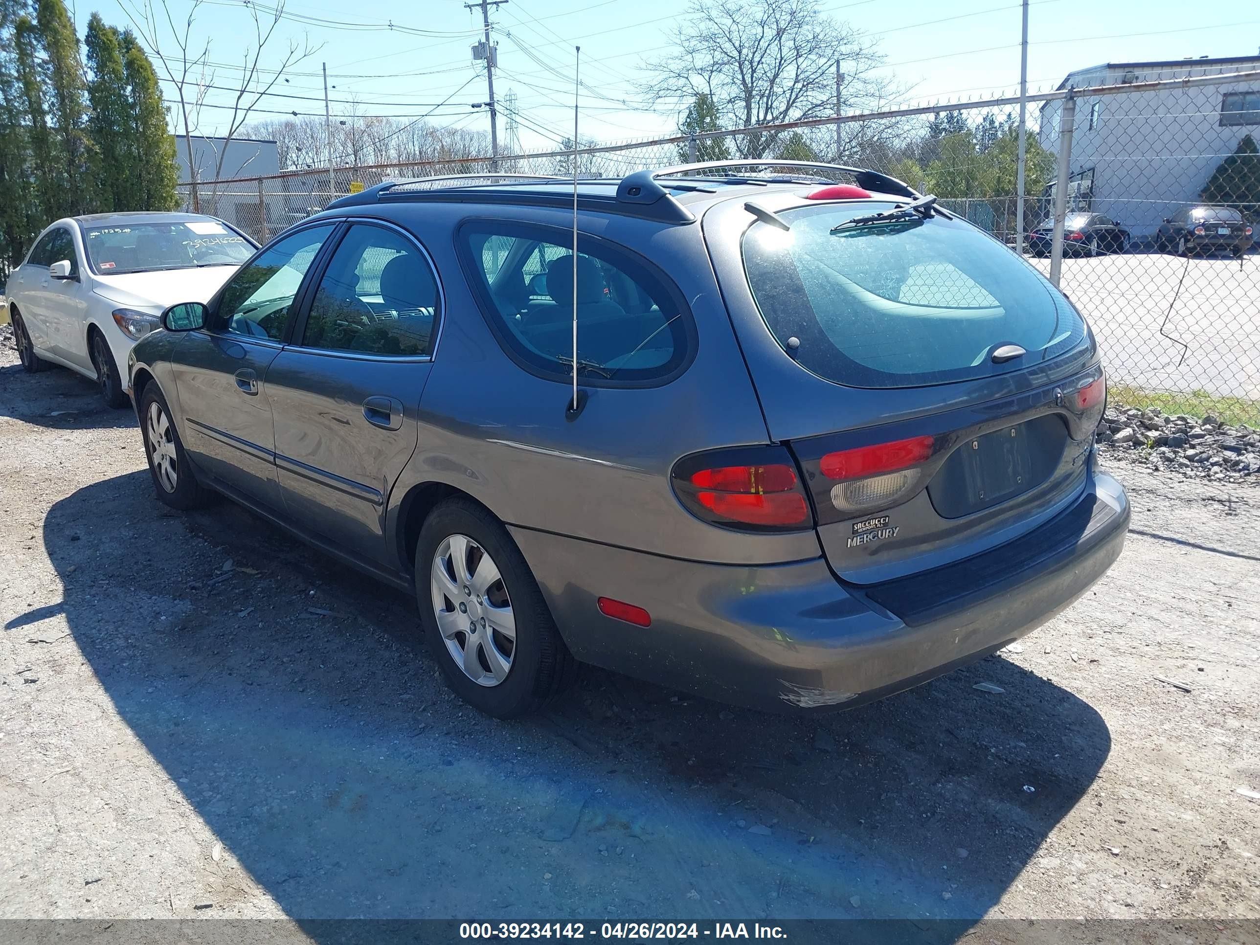 Photo 2 VIN: 1MEFM58U64A605772 - MERCURY SABLE 