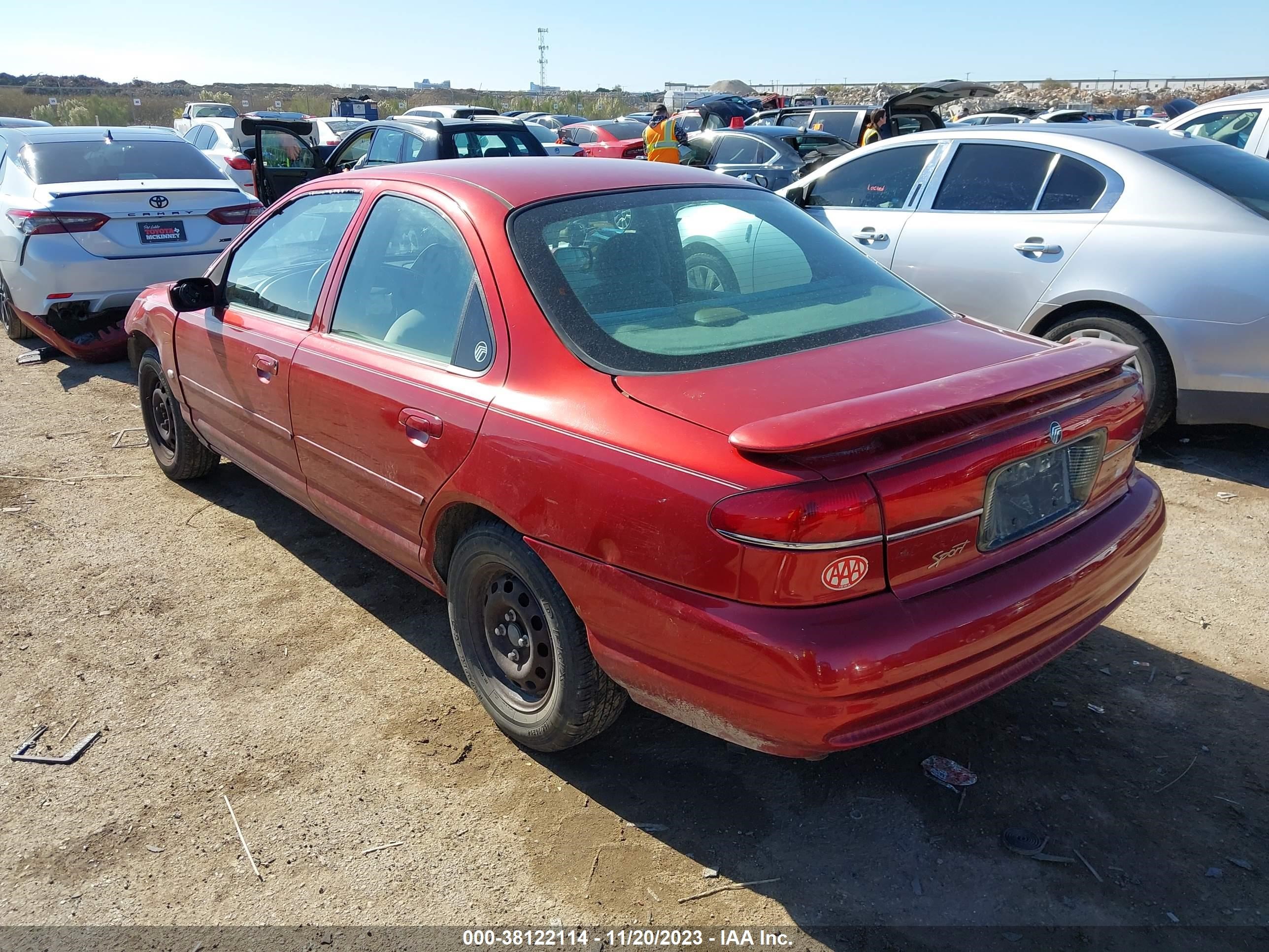 Photo 2 VIN: 1MEFM6536XK612527 - MERCURY MYSTIQUE 