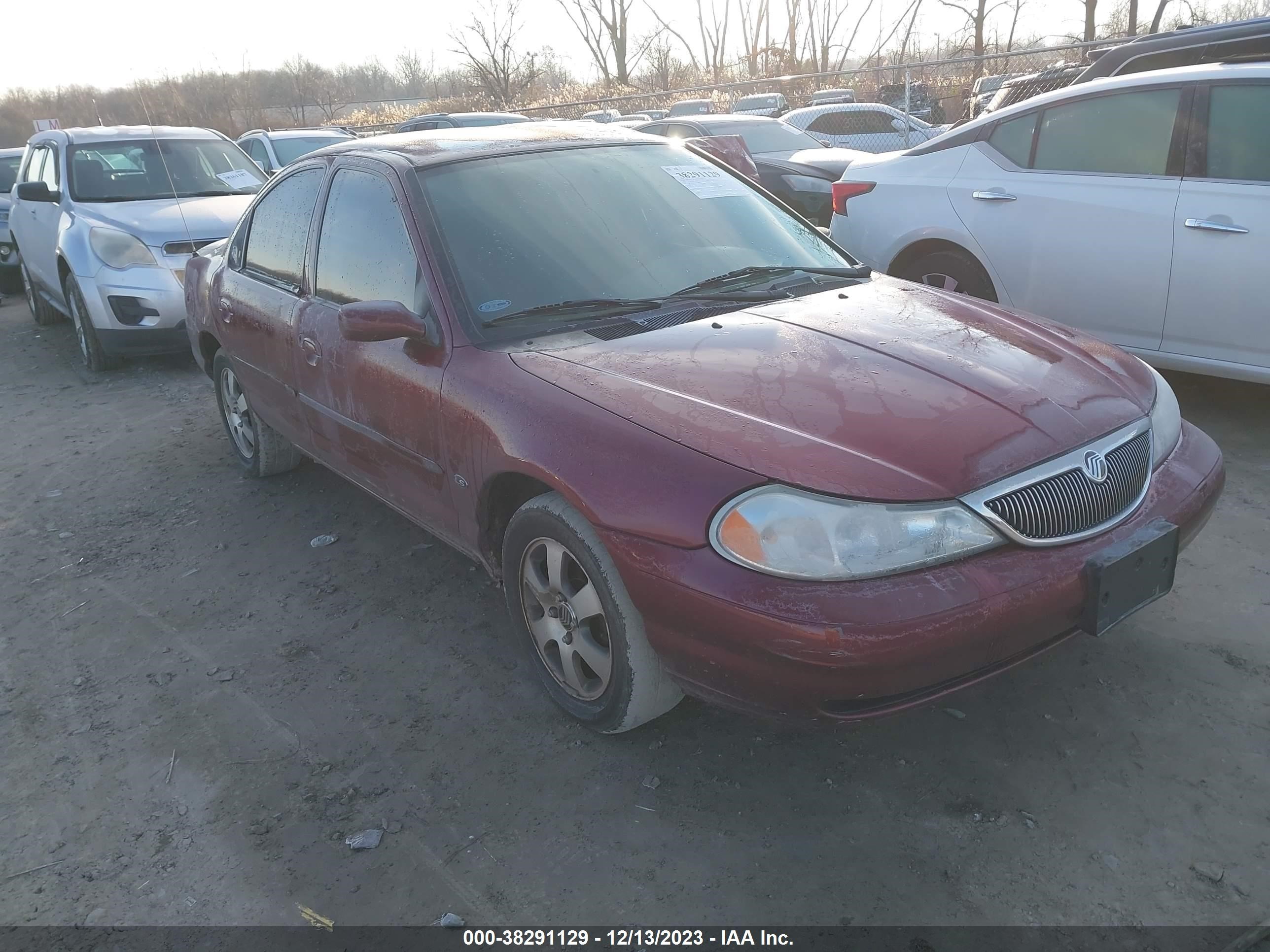 Photo 0 VIN: 1MEFM66LXXK600685 - MERCURY MYSTIQUE 