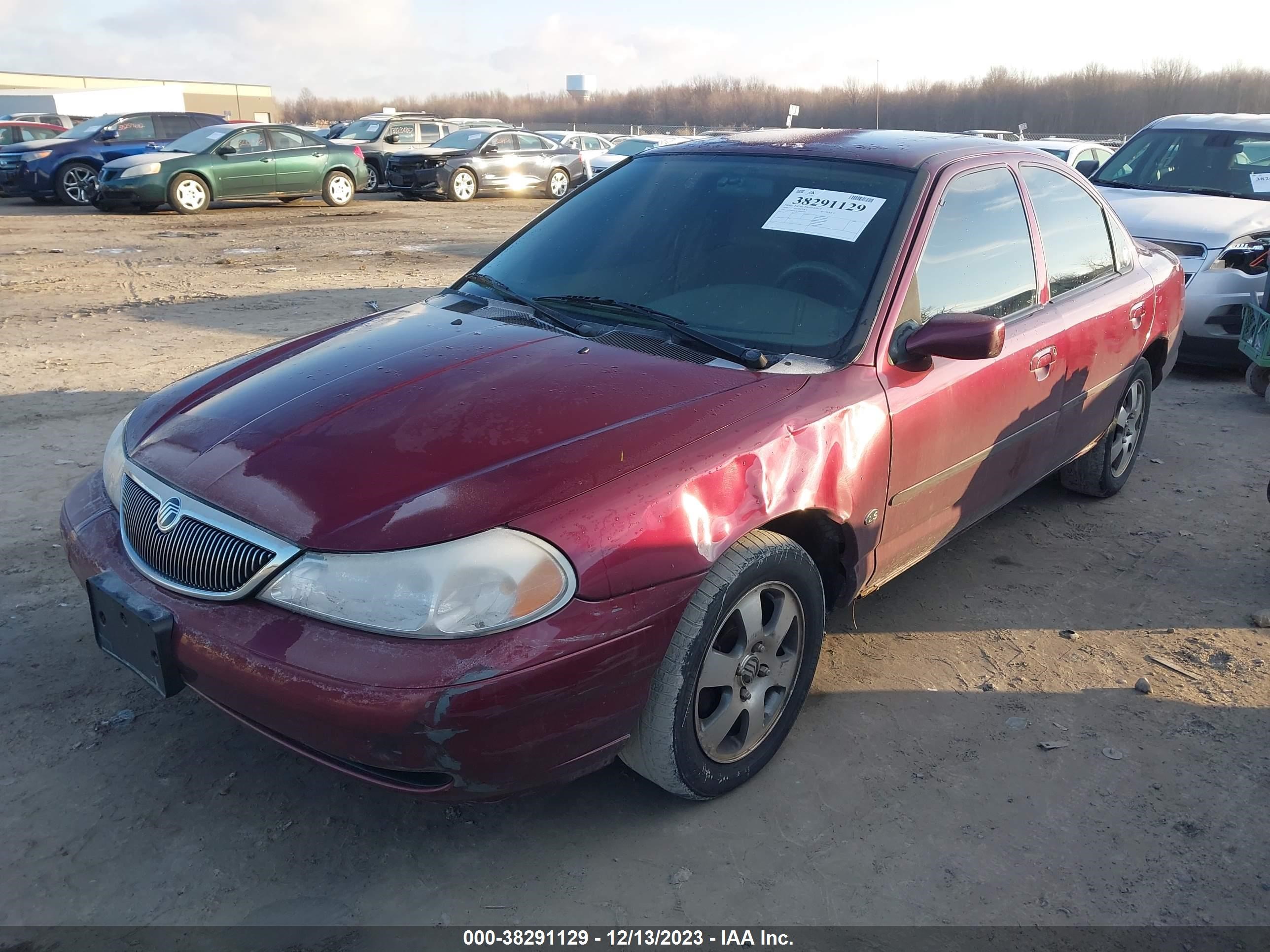 Photo 1 VIN: 1MEFM66LXXK600685 - MERCURY MYSTIQUE 