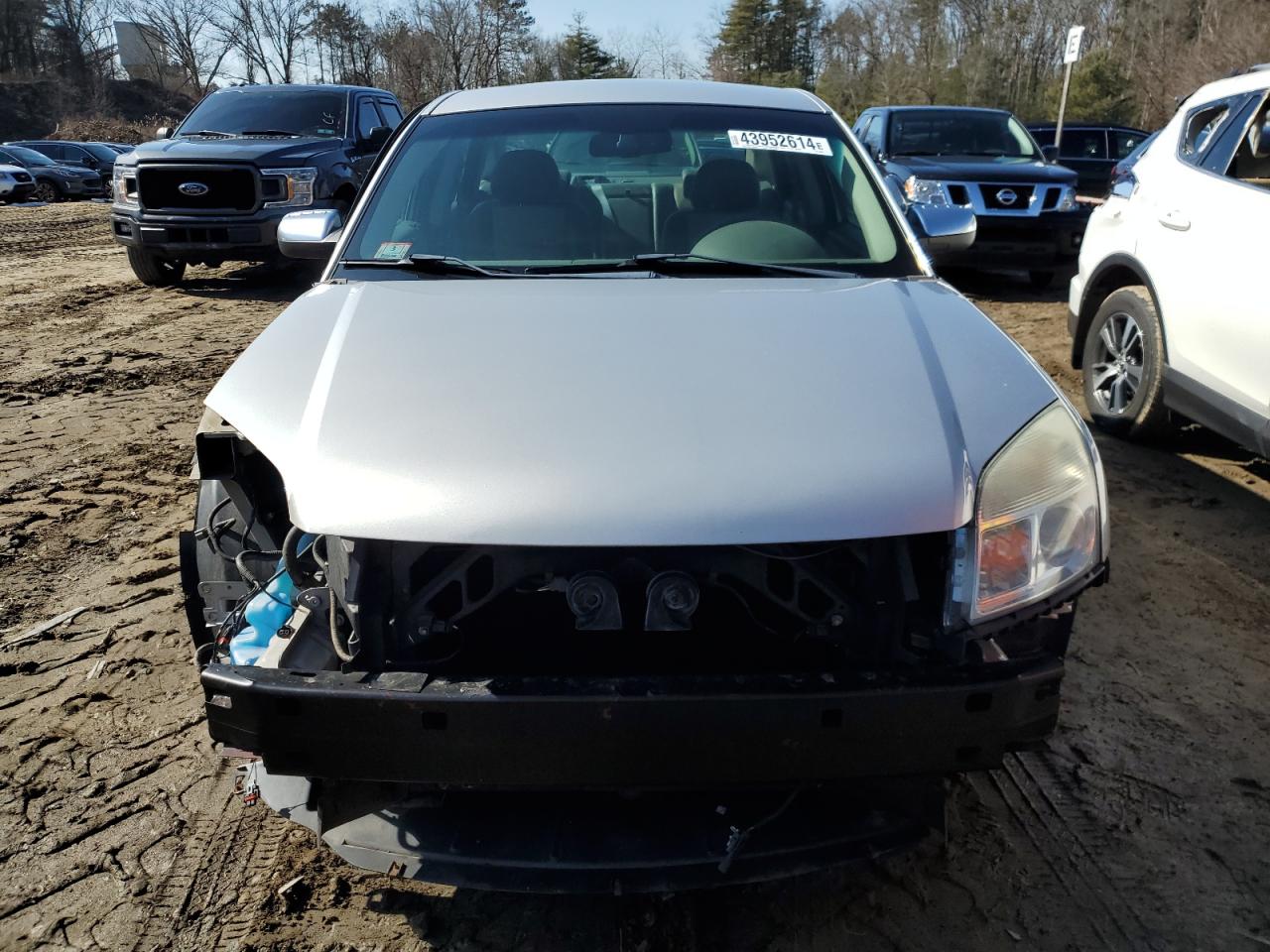 Photo 4 VIN: 1MEHM40W18G626886 - MERCURY SABLE 